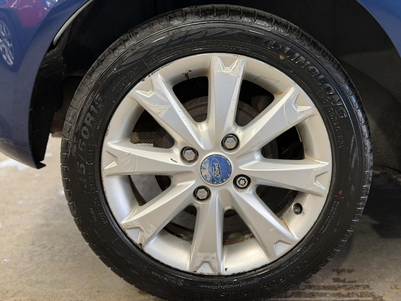 Ford Fiesta - Image 17