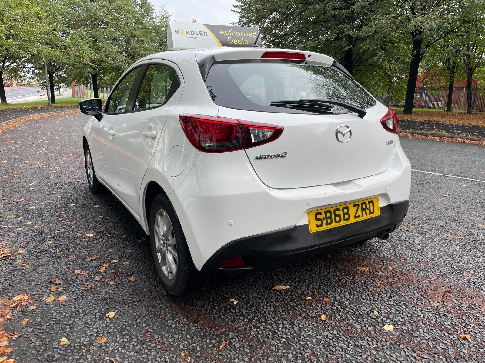 Mazda MAZDA2 - Image 4