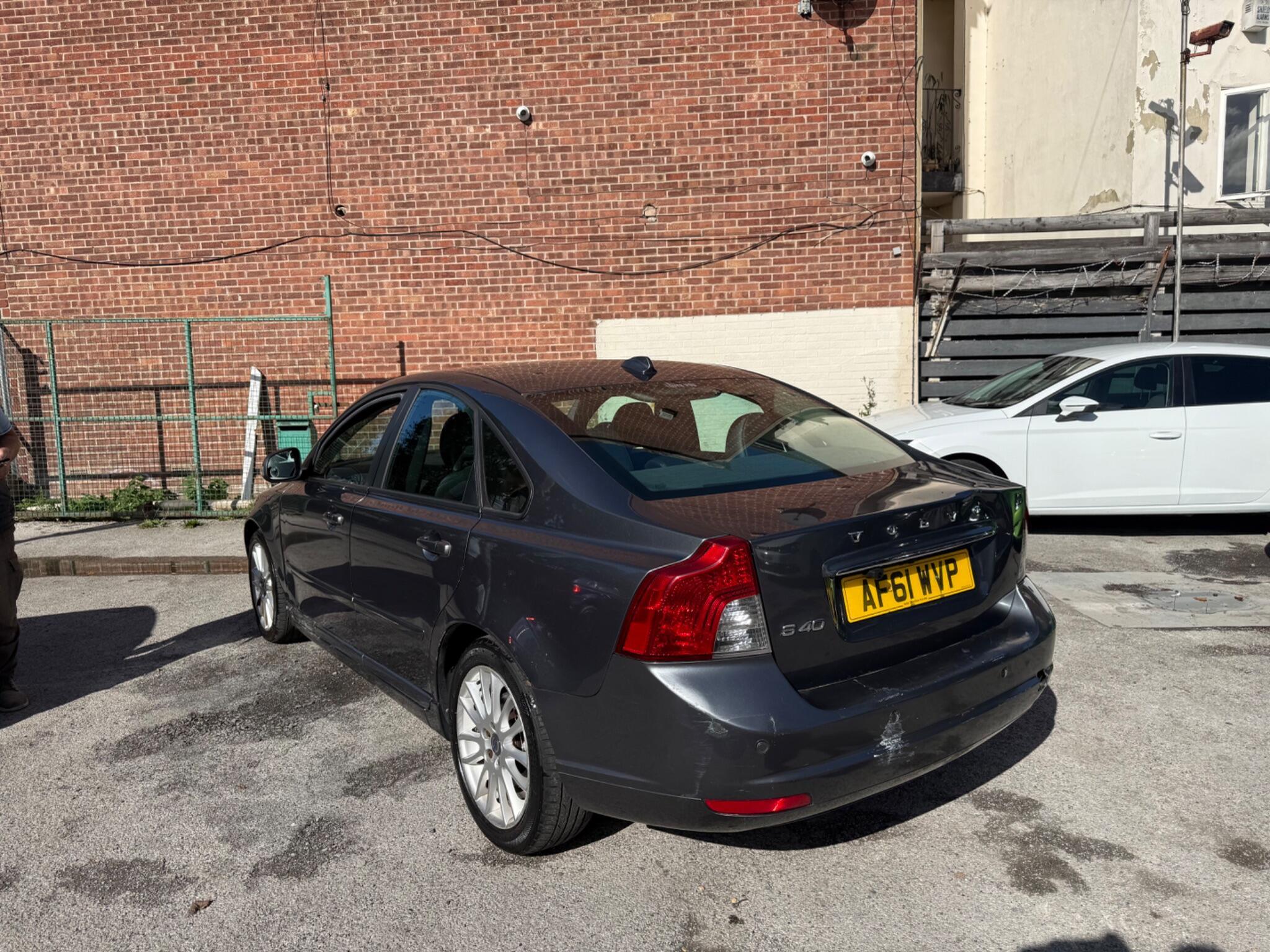 Volvo S40 - Image 5