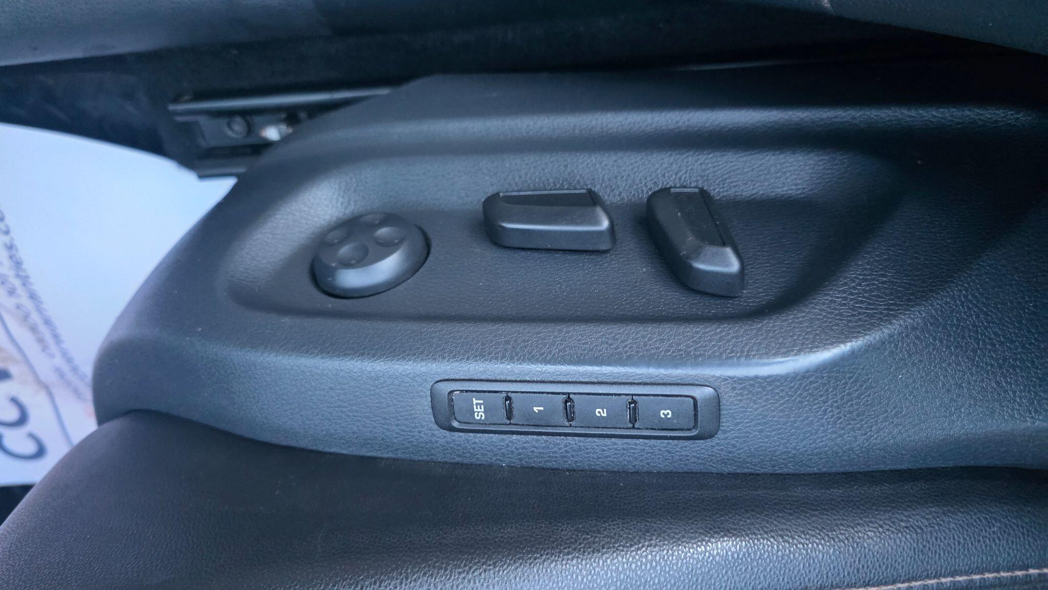 SEAT Alhambra - Image 29