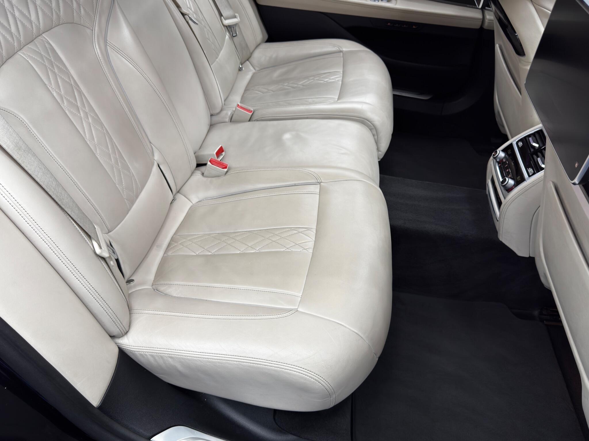 BMW 7 Series - Image 16