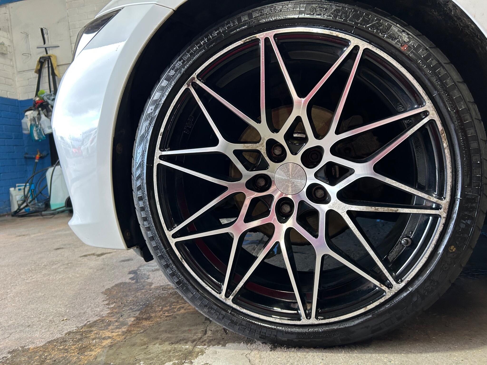 BMW 3 Series - Image 38