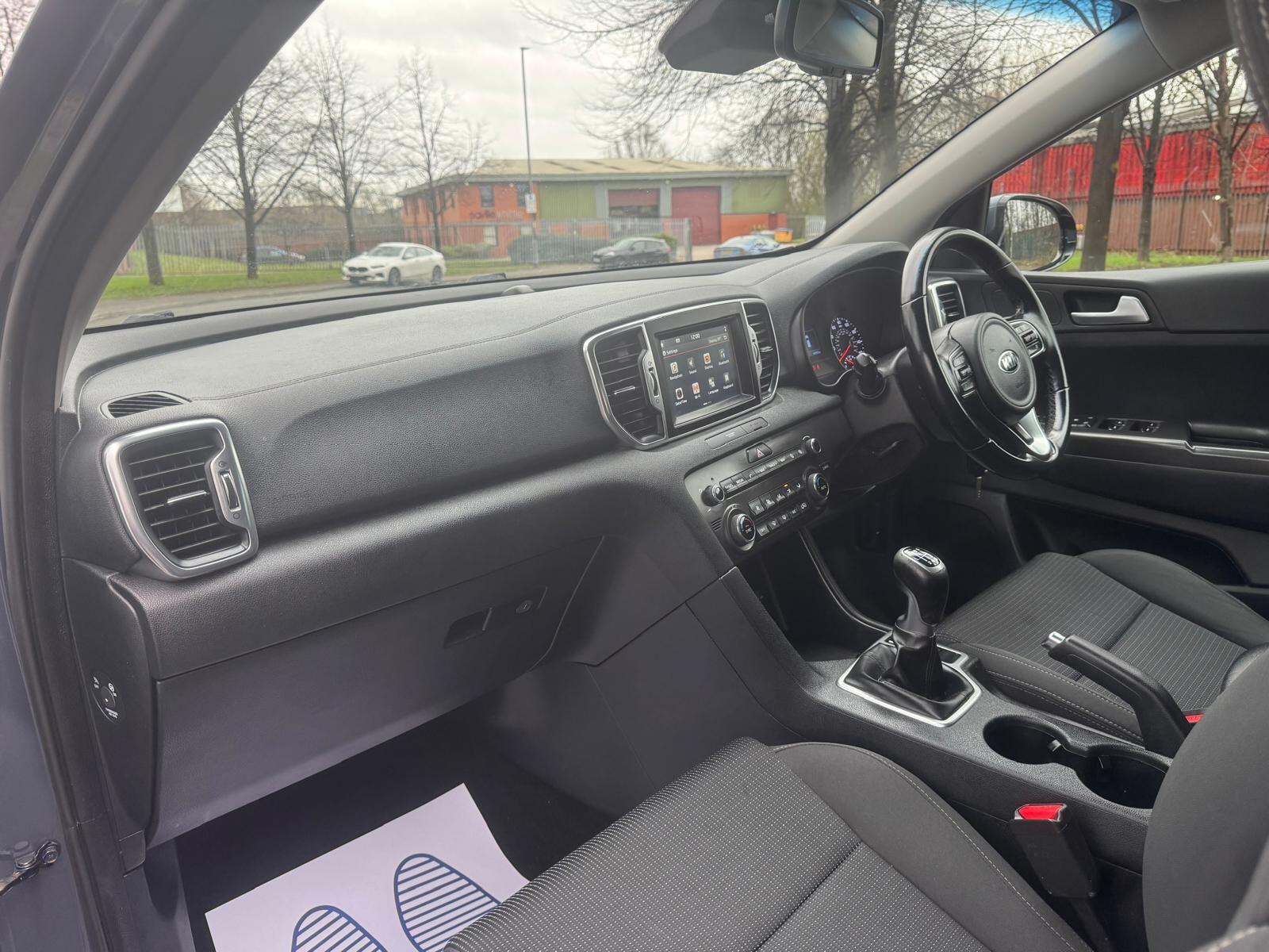 Kia Sportage - Image 13