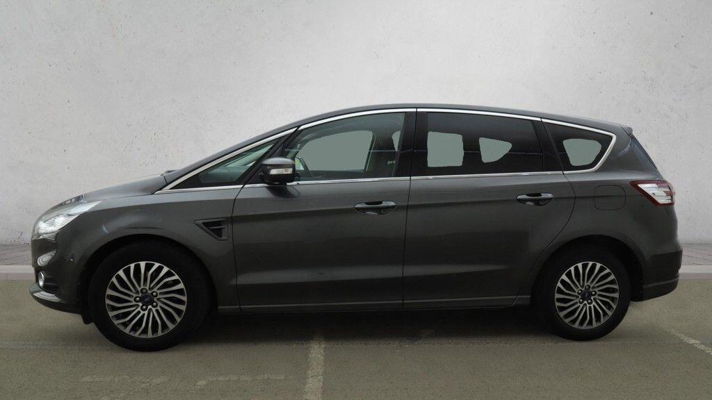 Ford S-MAX - Image 9