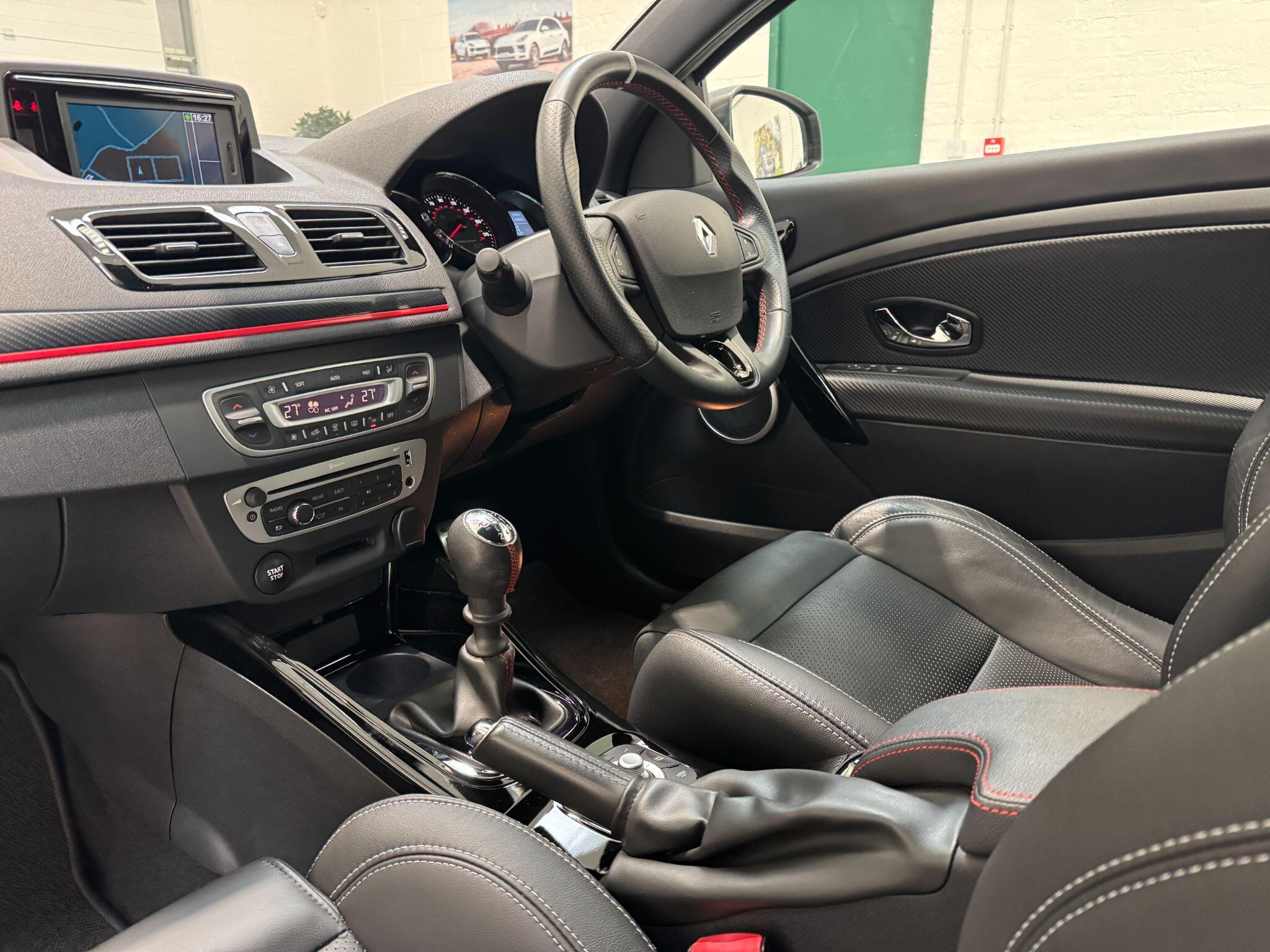 Renault Megane - Image 90