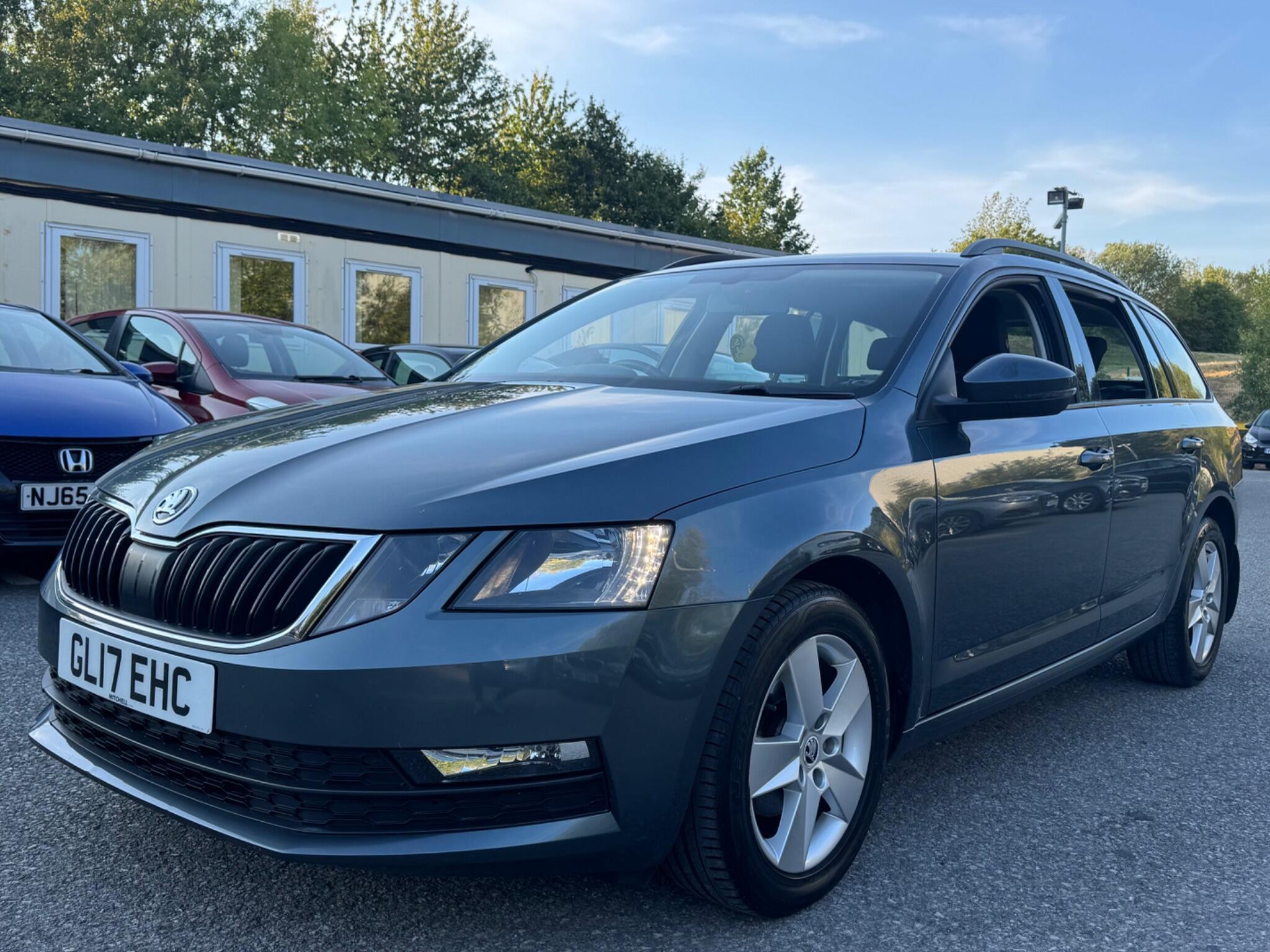 Skoda Octavia - Image 7