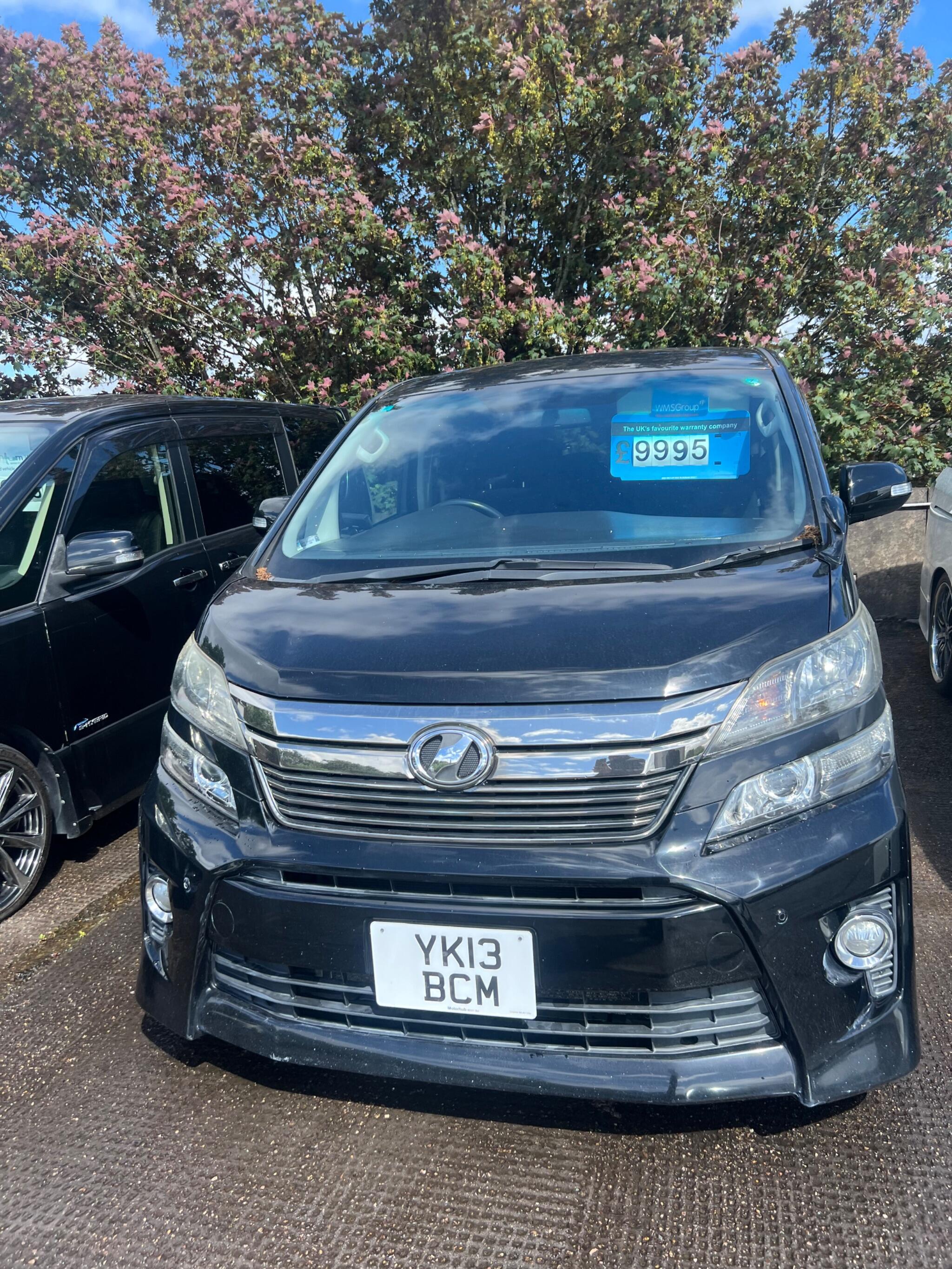 Toyota Vellfire - Image 17