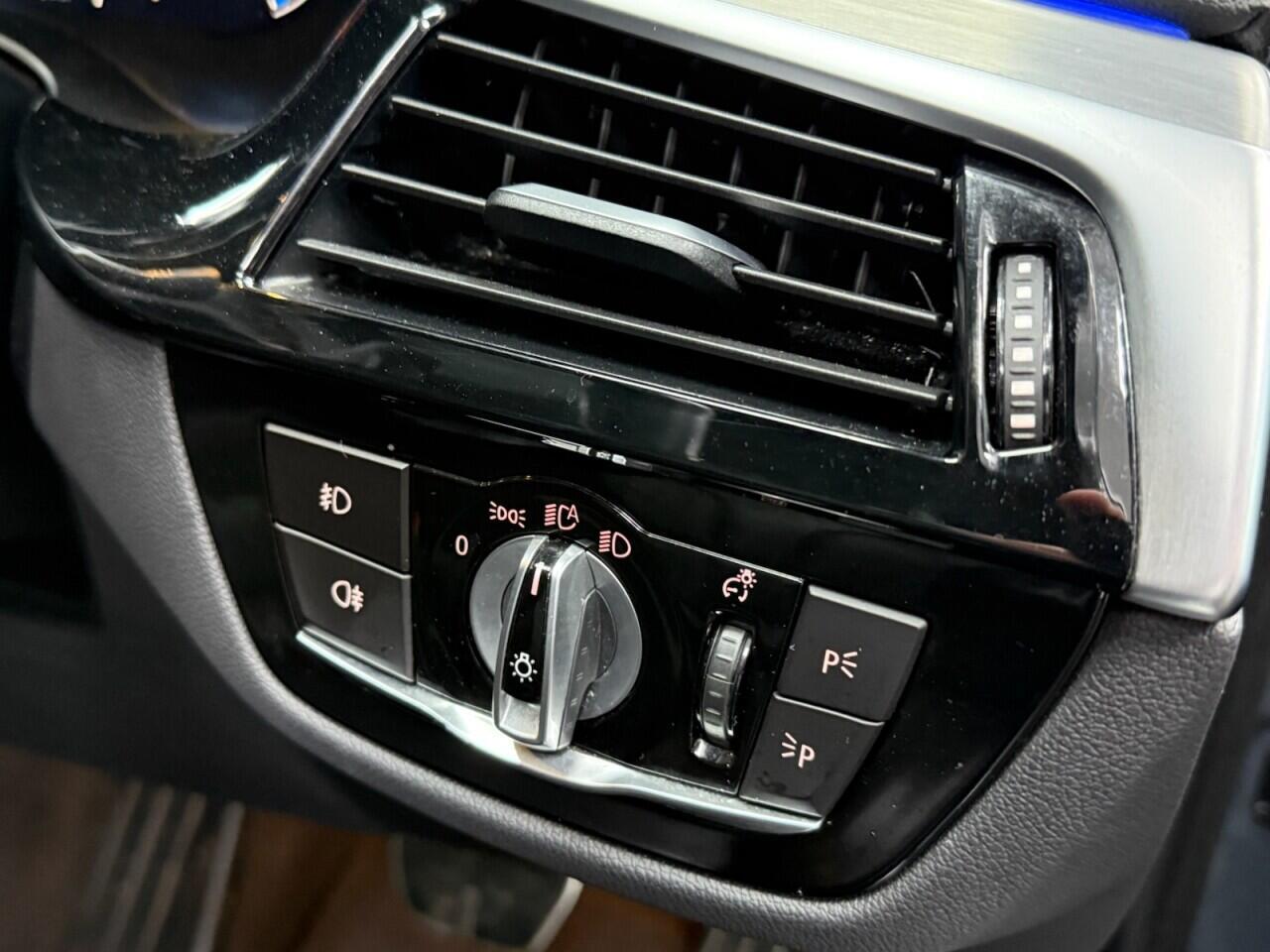 BMW 5 Series - Image 16