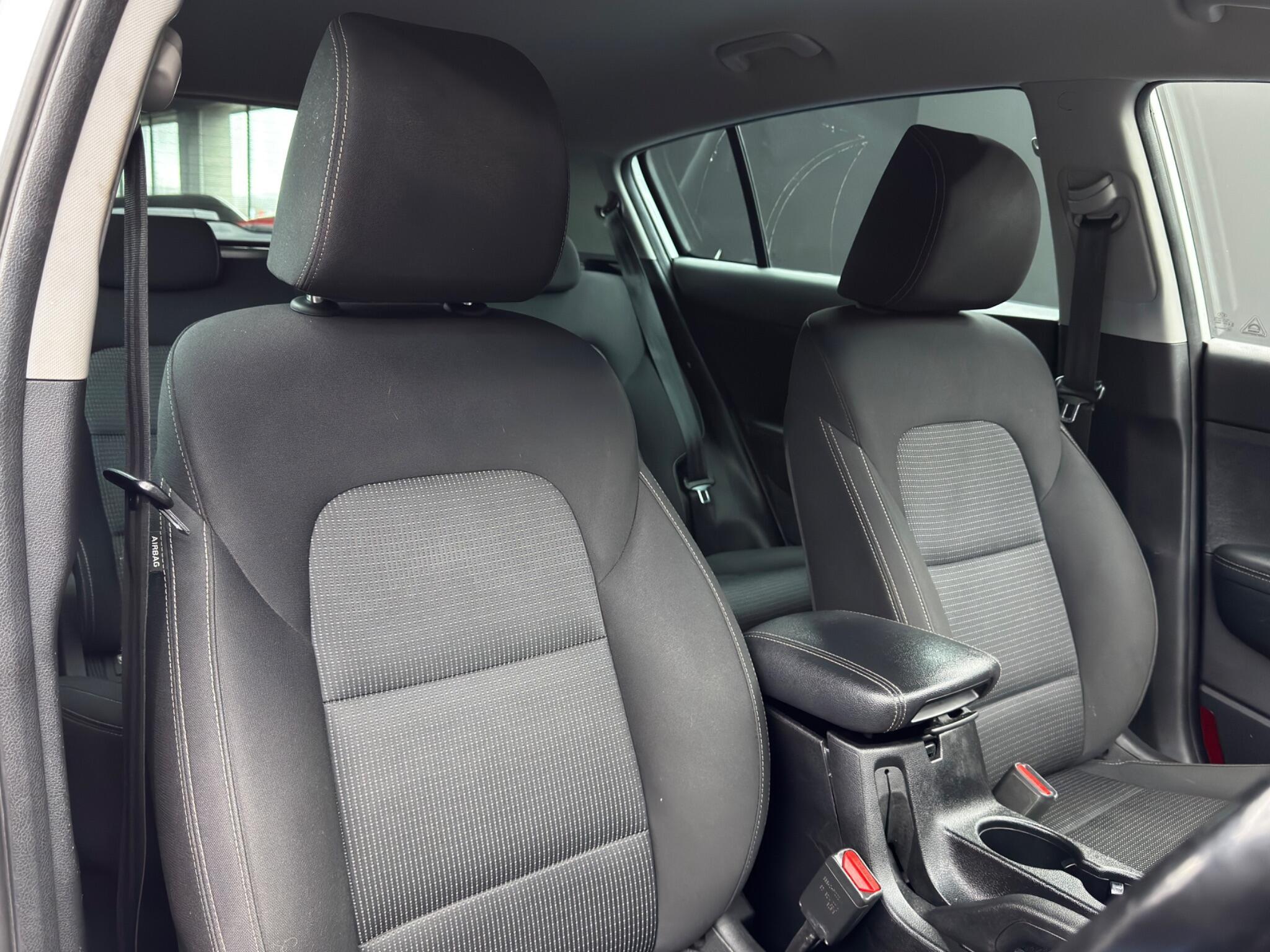 Kia Sportage - Image 12