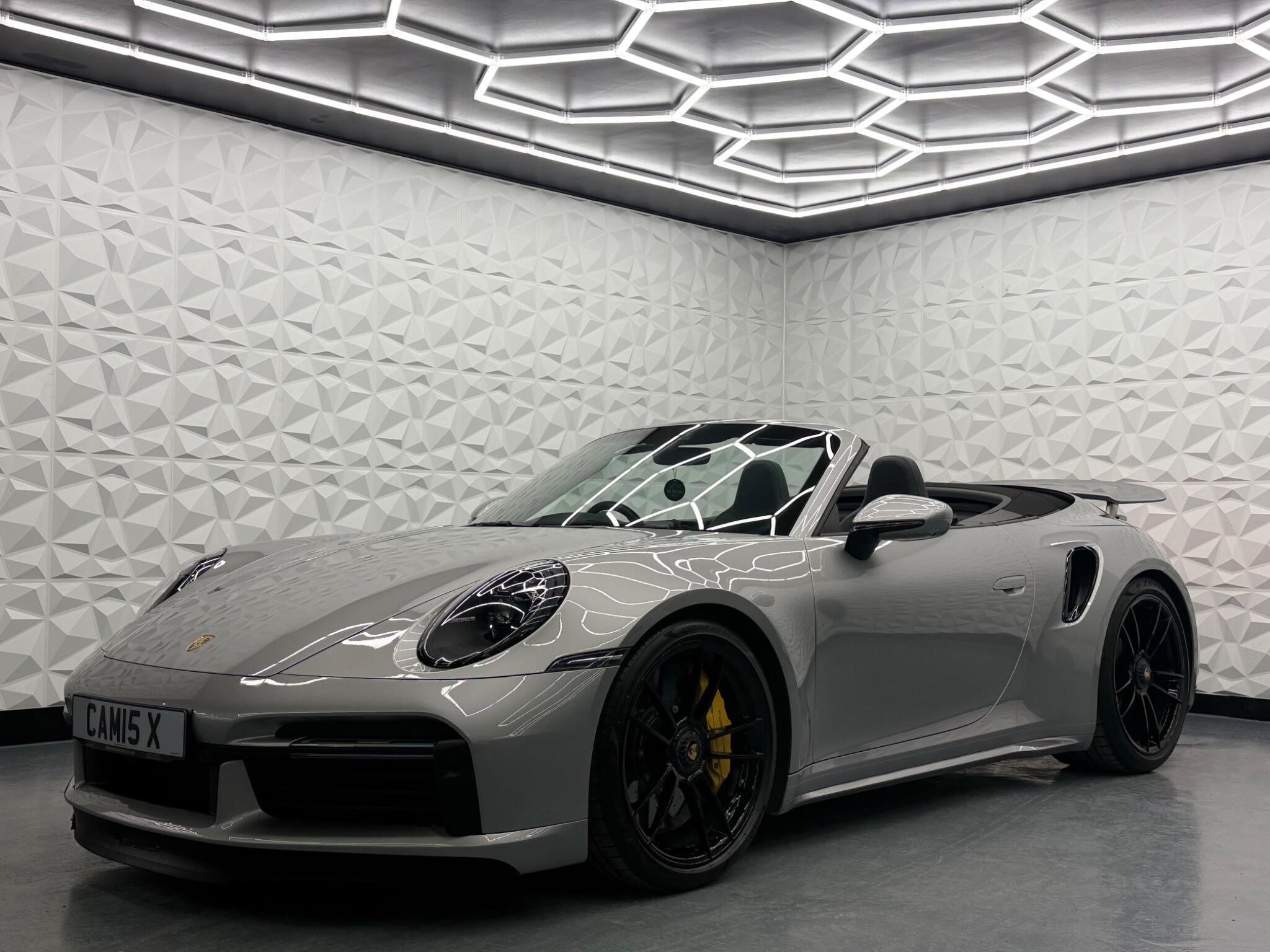 Porsche 911 - Image 4