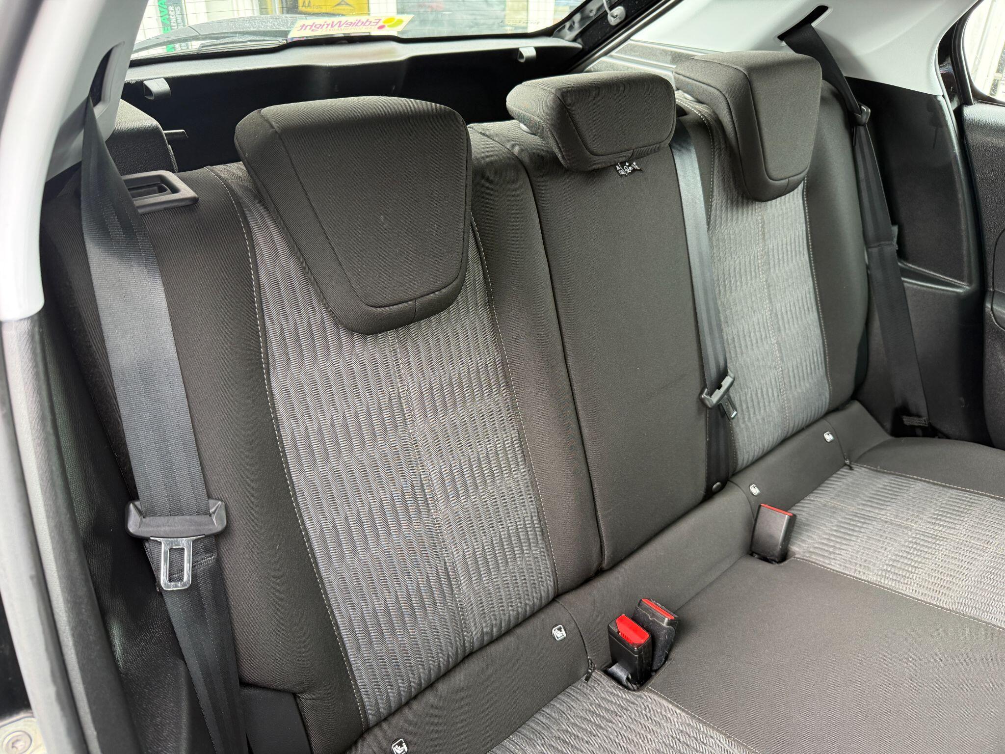Vauxhall Corsa - Image 32
