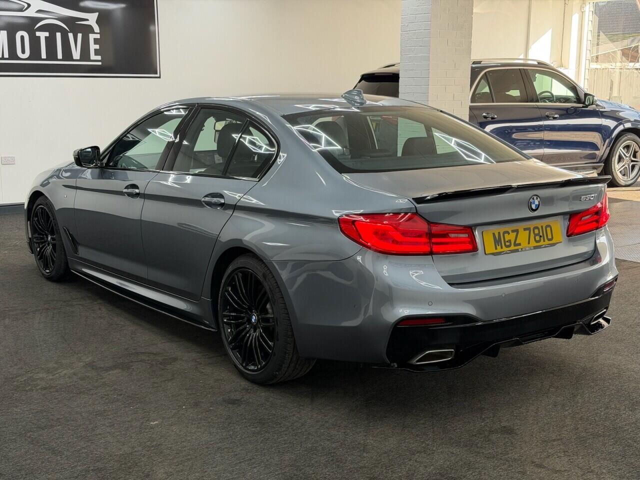 BMW 5 Series - Image 7