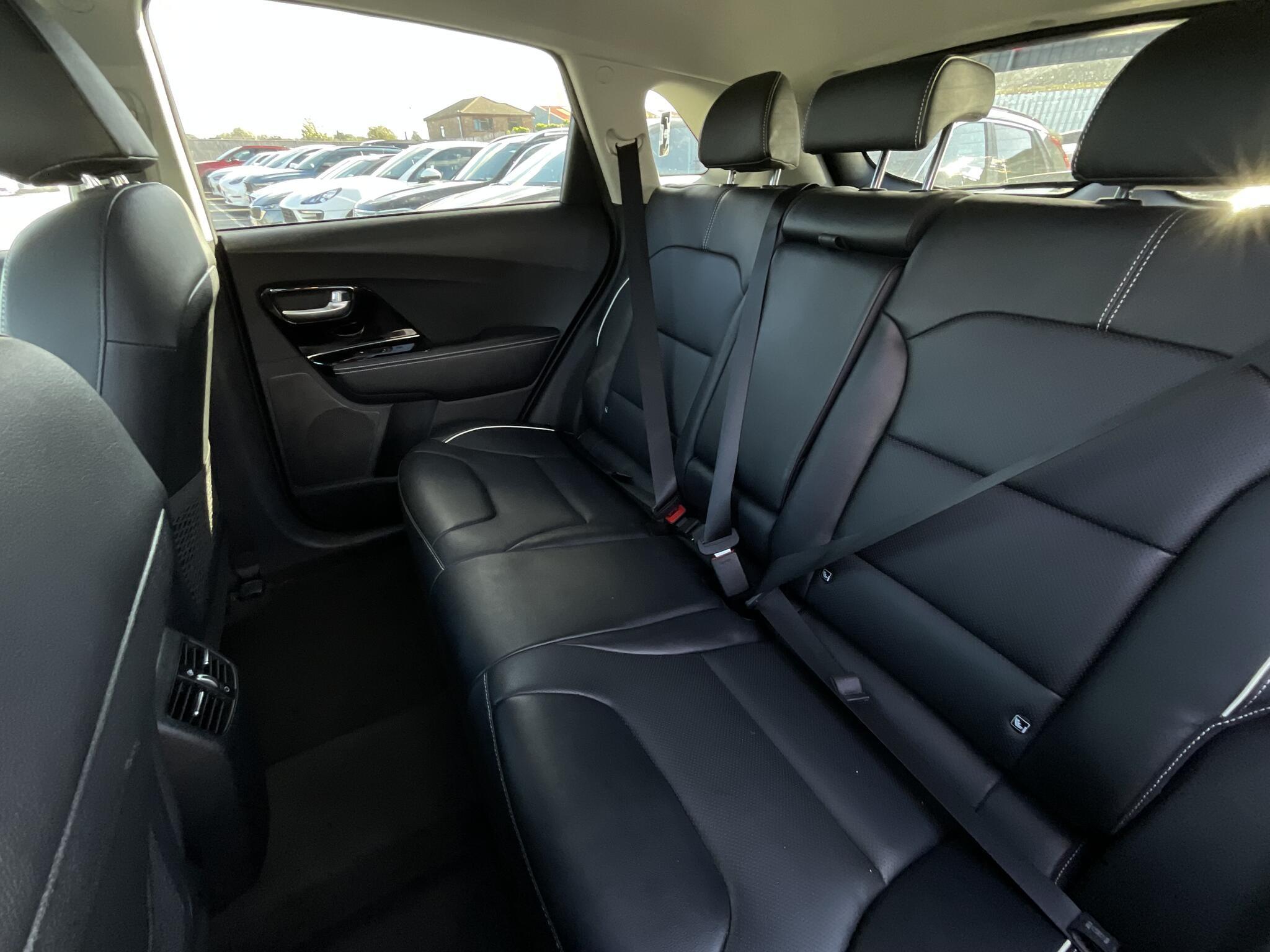 Kia Niro - Image 14