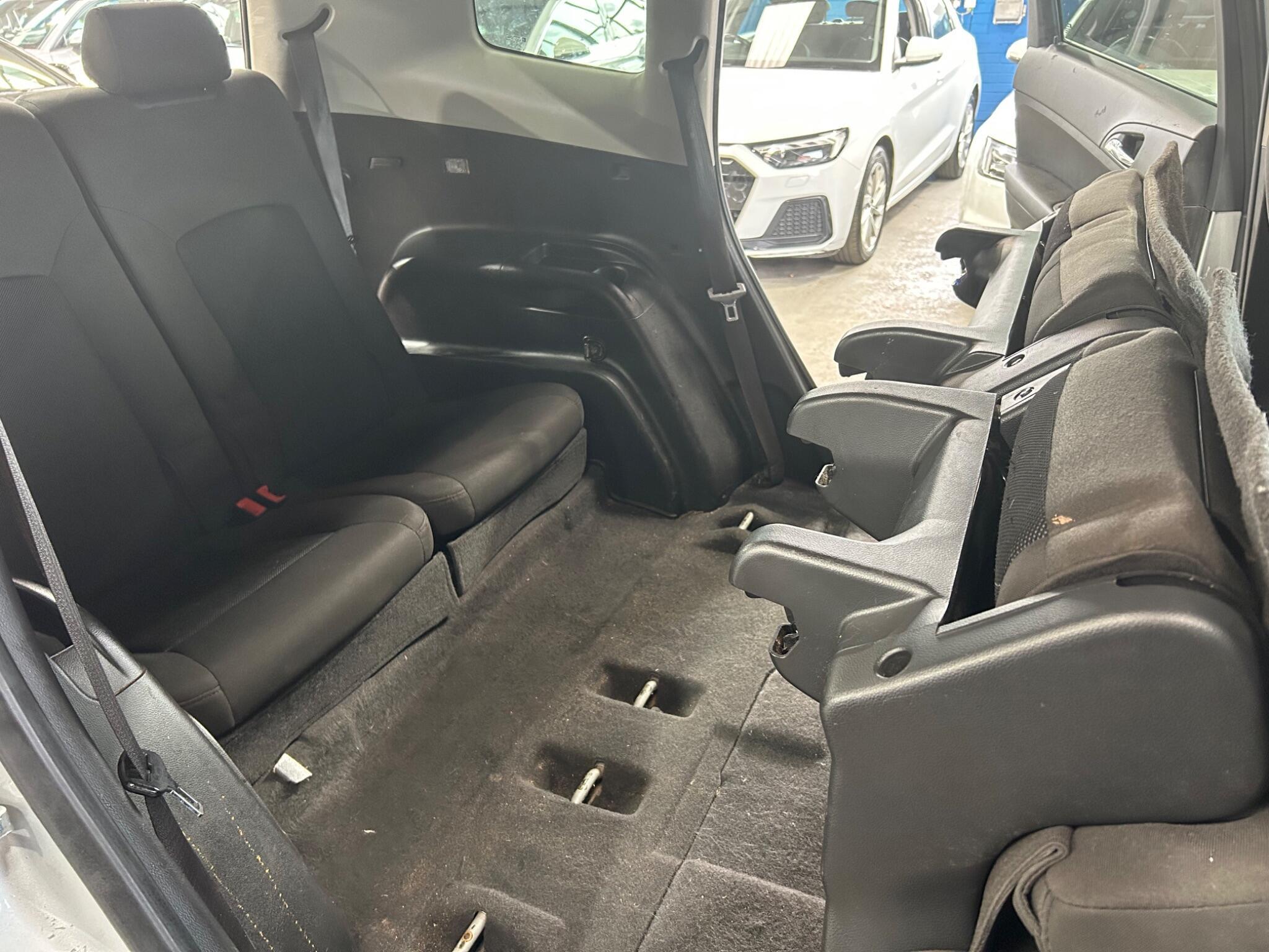 Chevrolet Orlando - Image 24