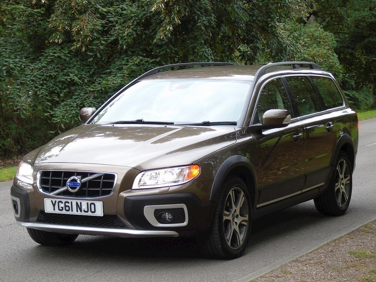 Volvo XC70 - Image 17