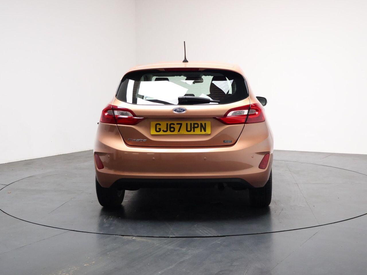 Ford Fiesta - Image 9