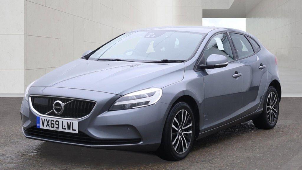 Volvo V40 - Image 4