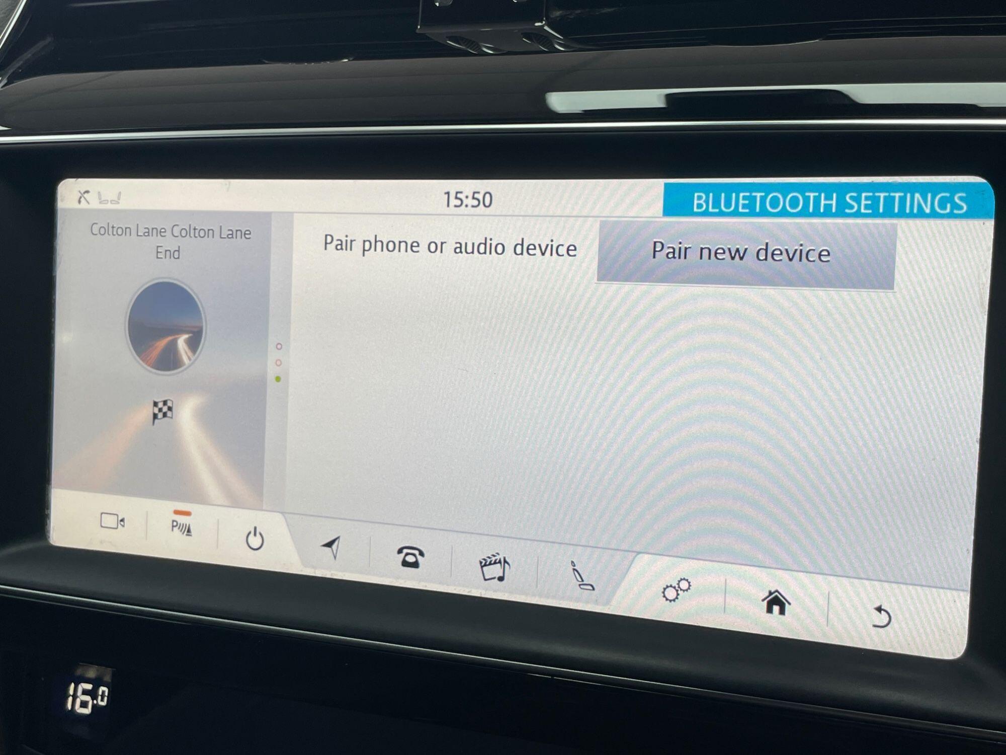 Jaguar F-Pace - Image 41