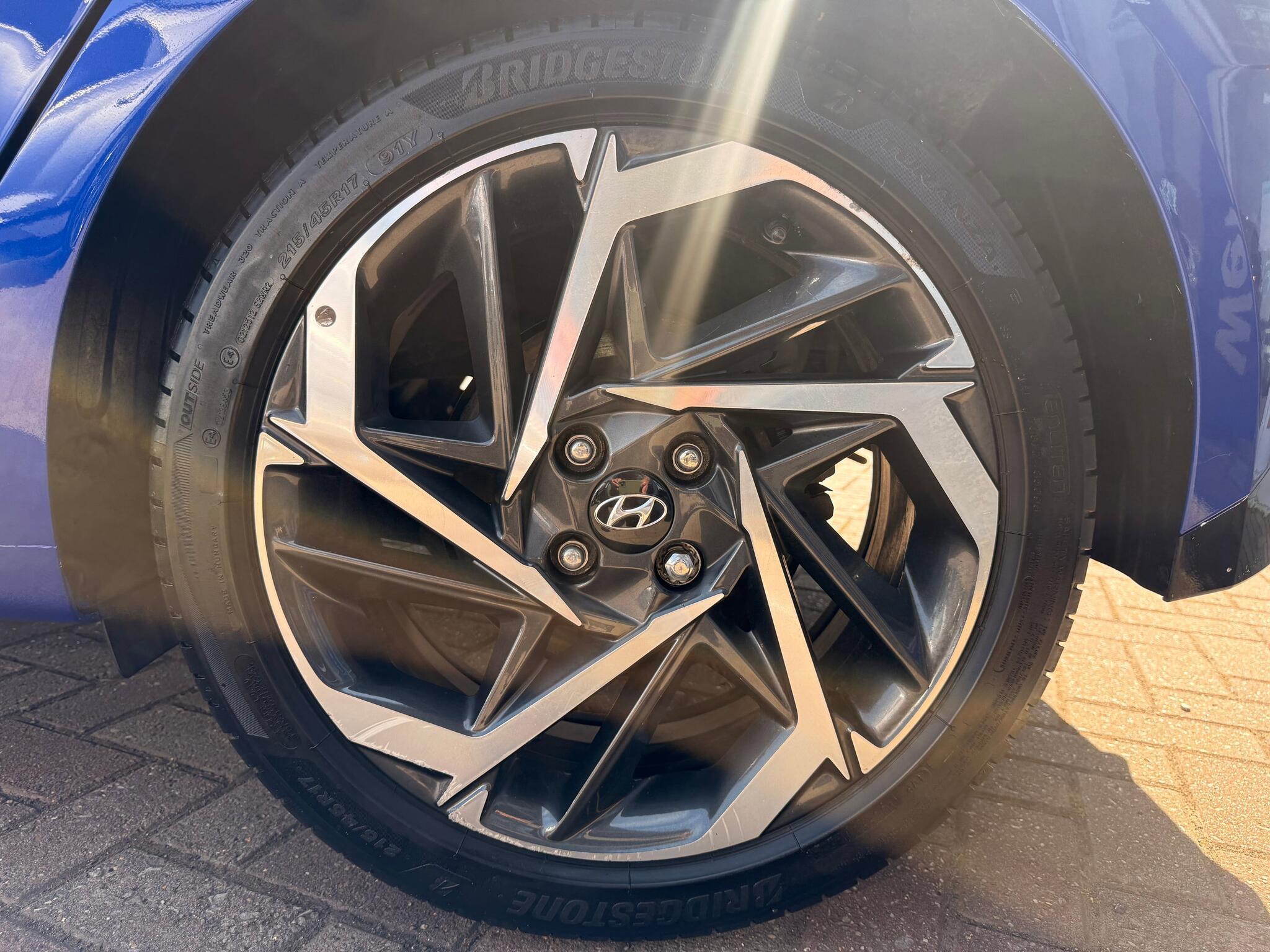 Hyundai i20 - Image 14