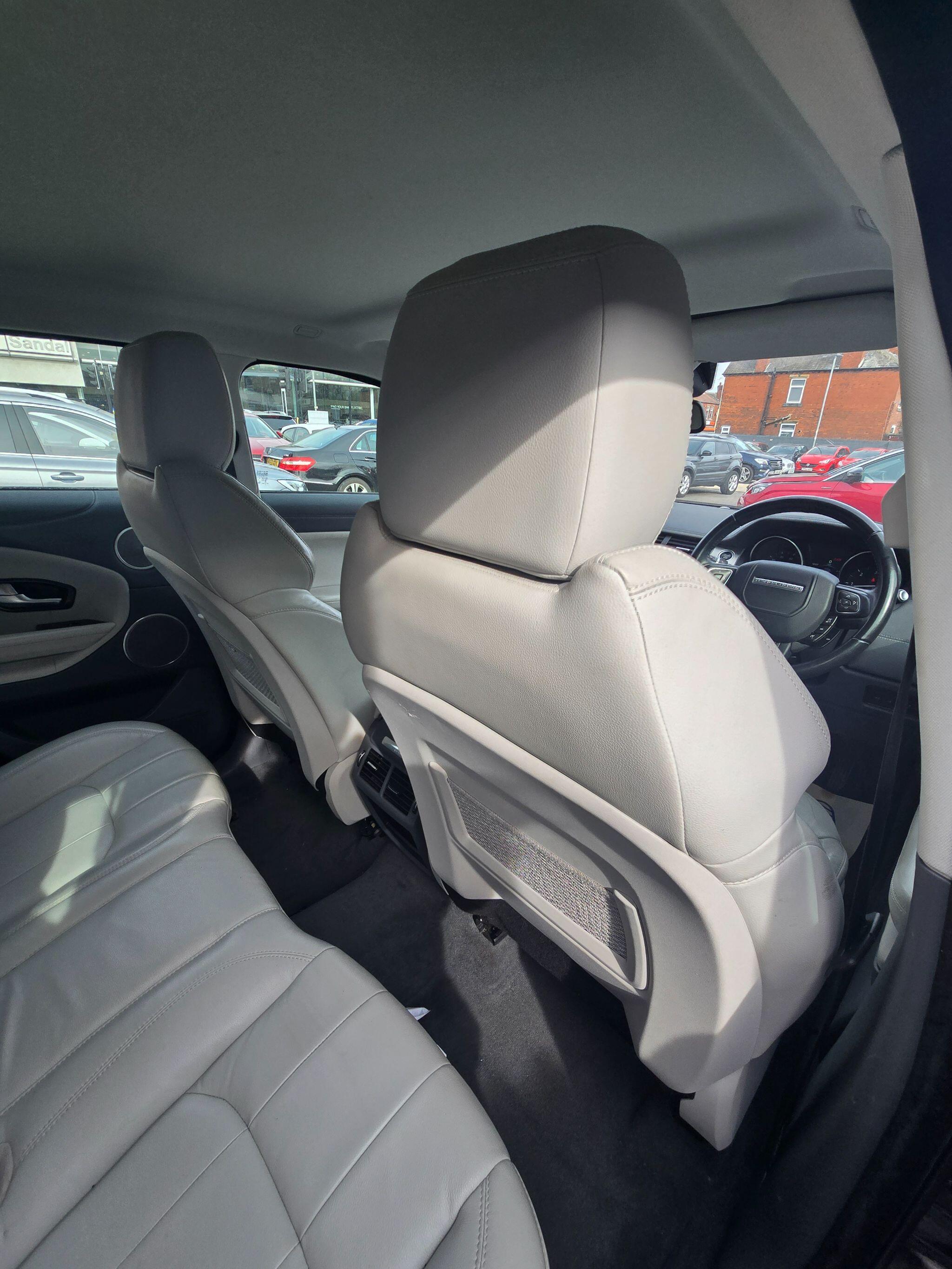 Land Rover Range Rover Evoque - Image 45