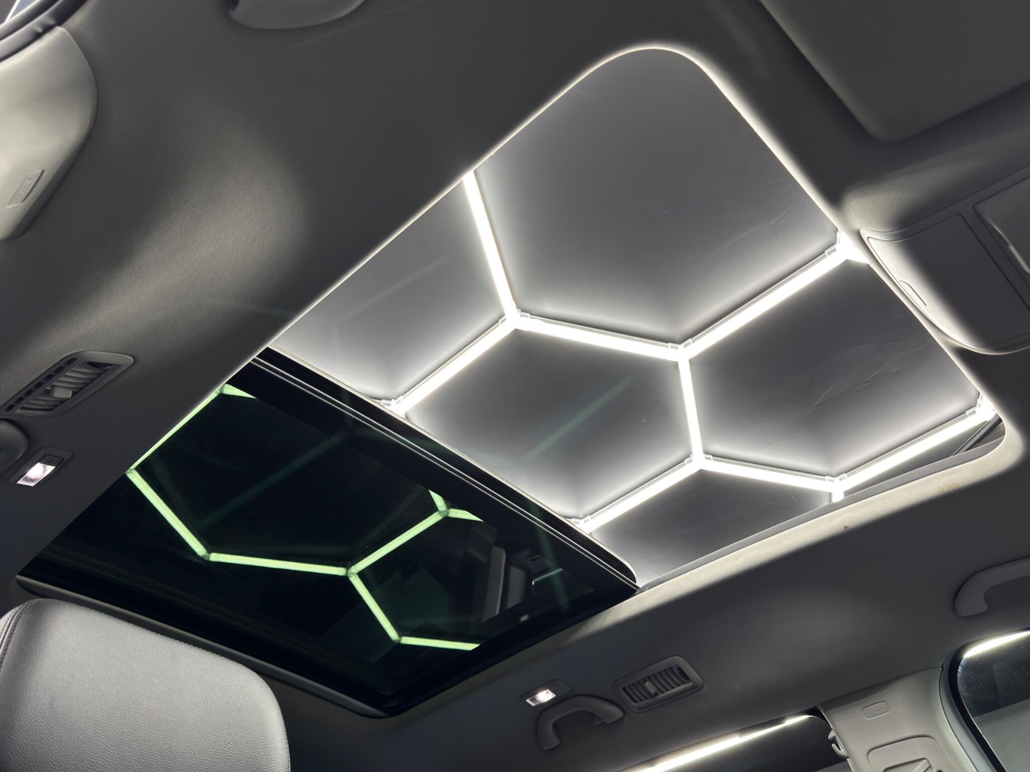 SEAT Alhambra - Image 37