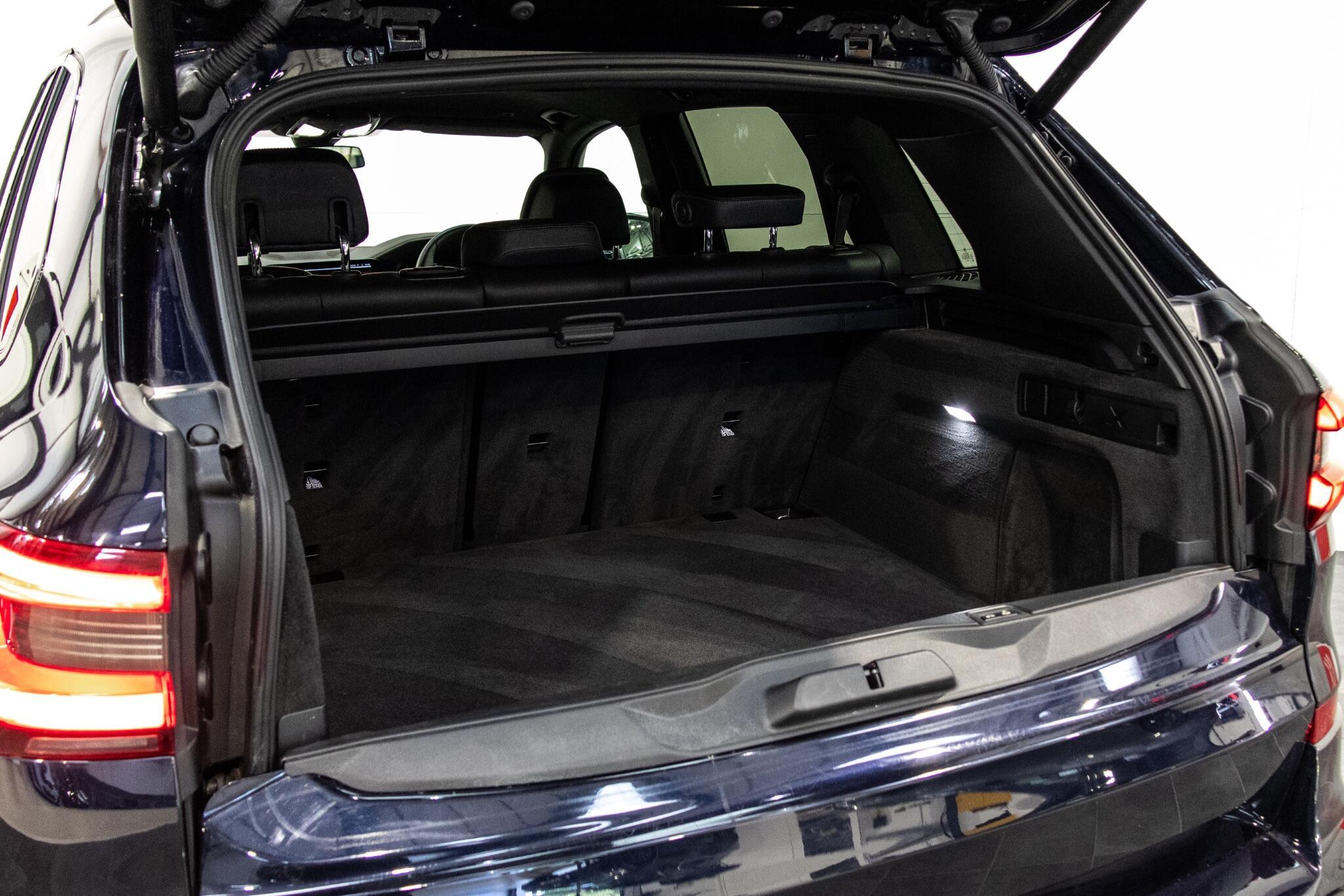 BMW X5 - Image 10