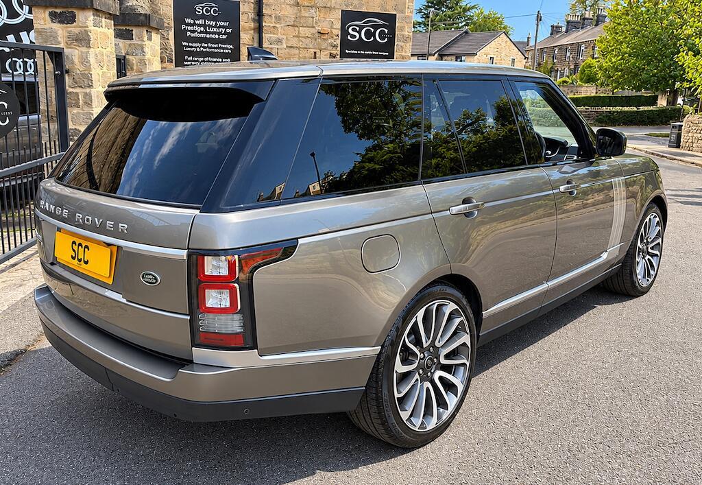 Land Rover Range Rover - Image 12