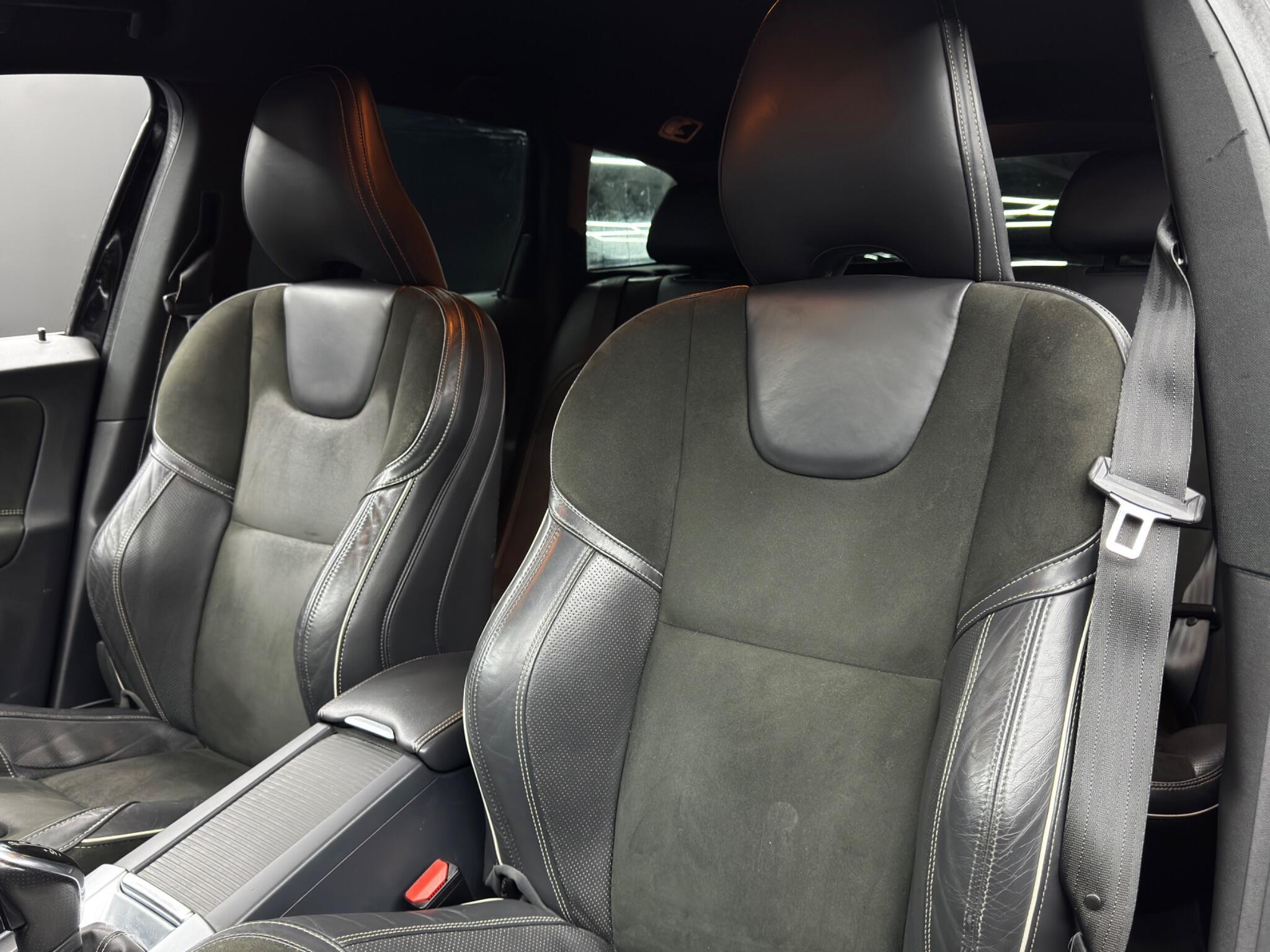 Volvo XC60 - Image 14