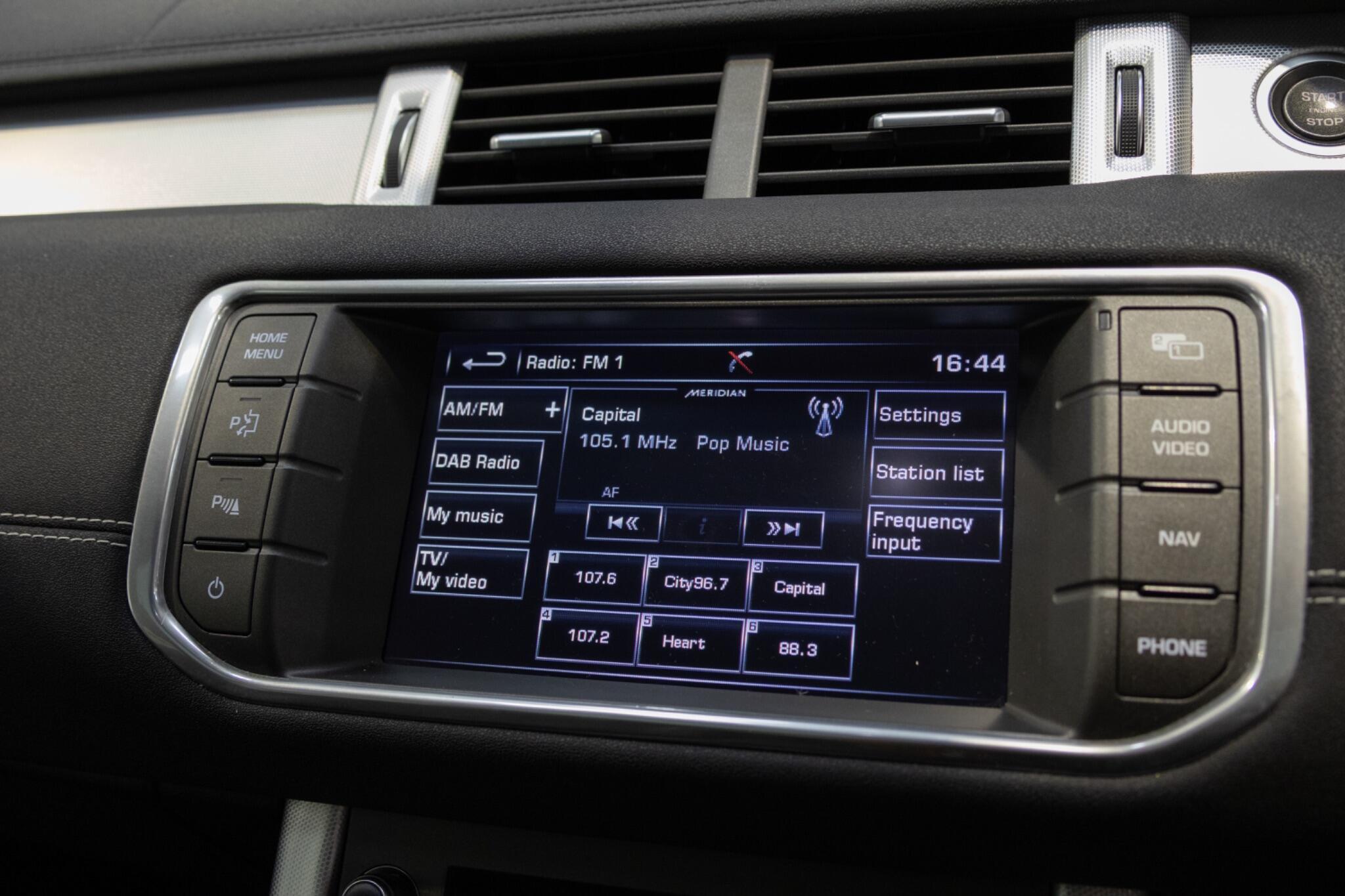 Land Rover Range Rover Evoque - Image 19
