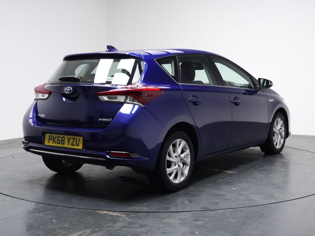 Toyota Auris - Image 12
