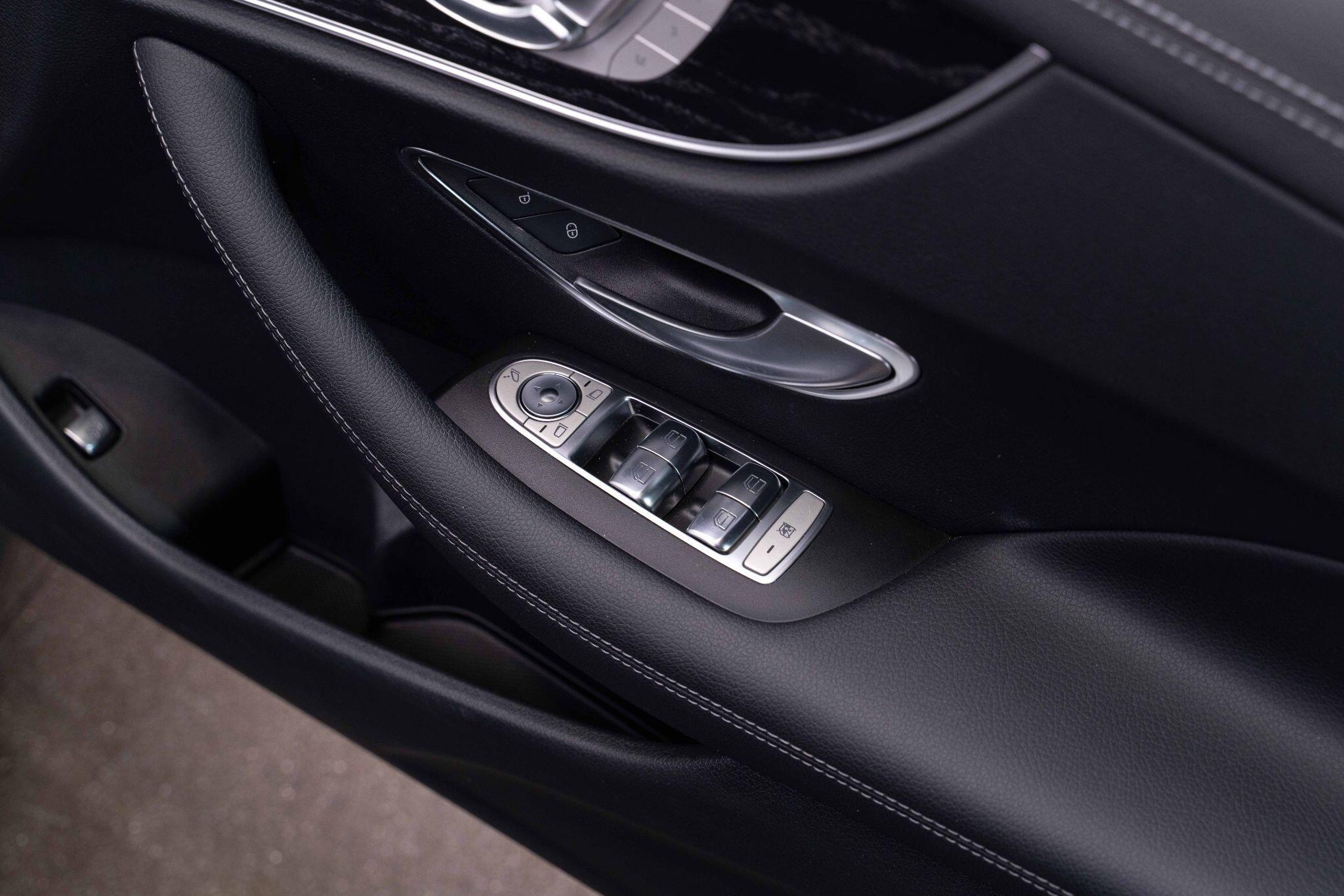 Mercedes E Class - Image 34