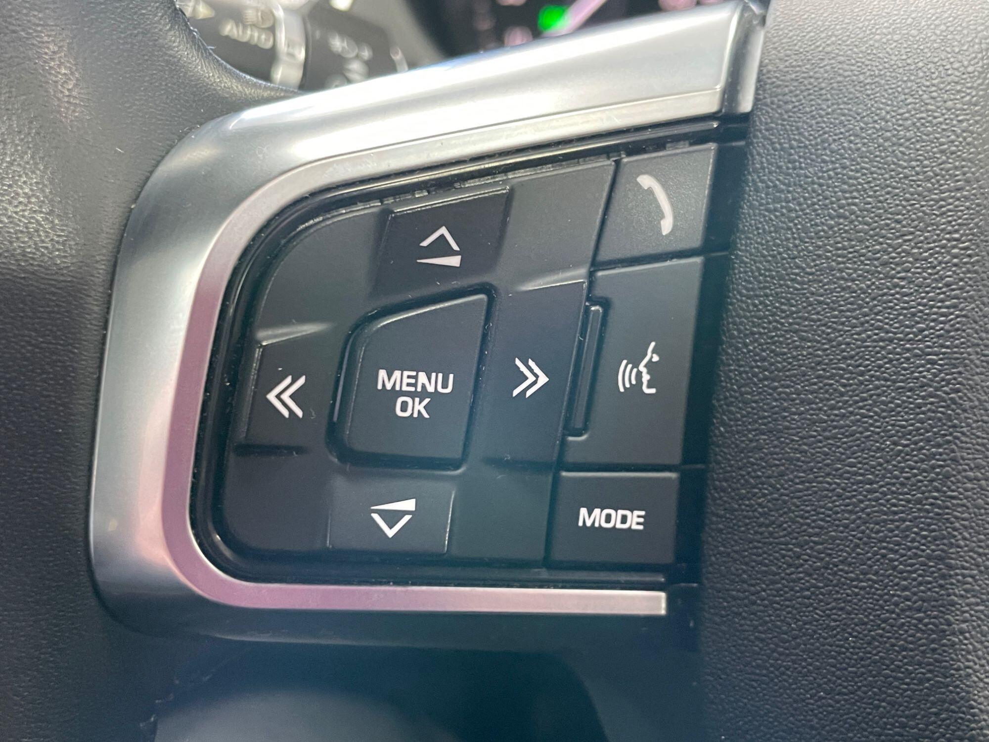 Land Rover DISCOVERY SPORT - Image 38