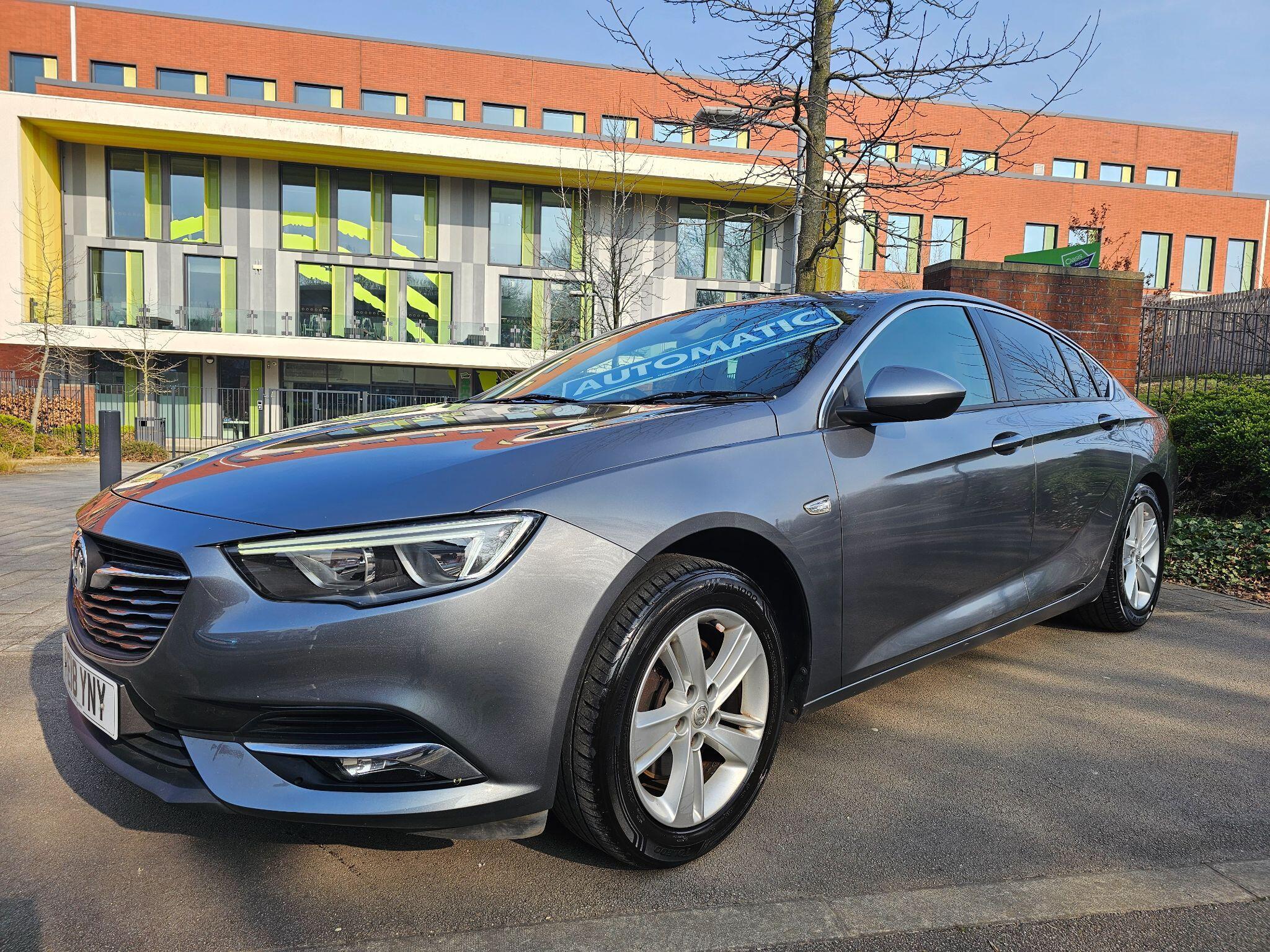 Vauxhall Insignia - Image 7