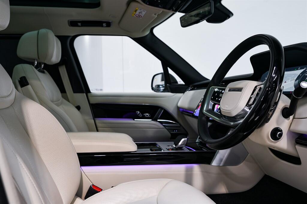 Land Rover Range Rover - Image 14