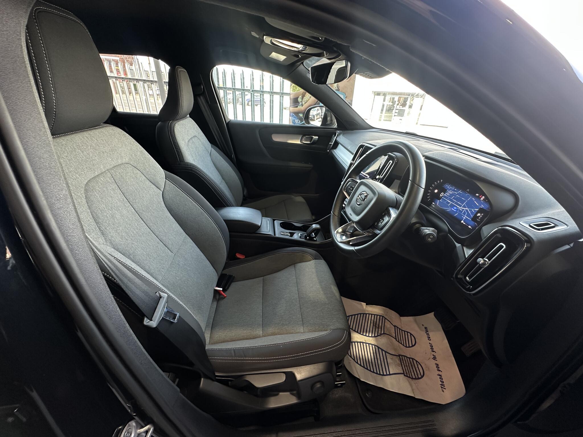 Volvo XC40 - Image 12