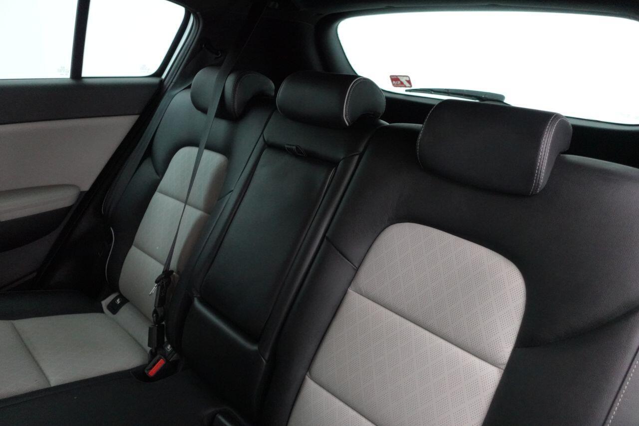 Kia Sportage - Image 17