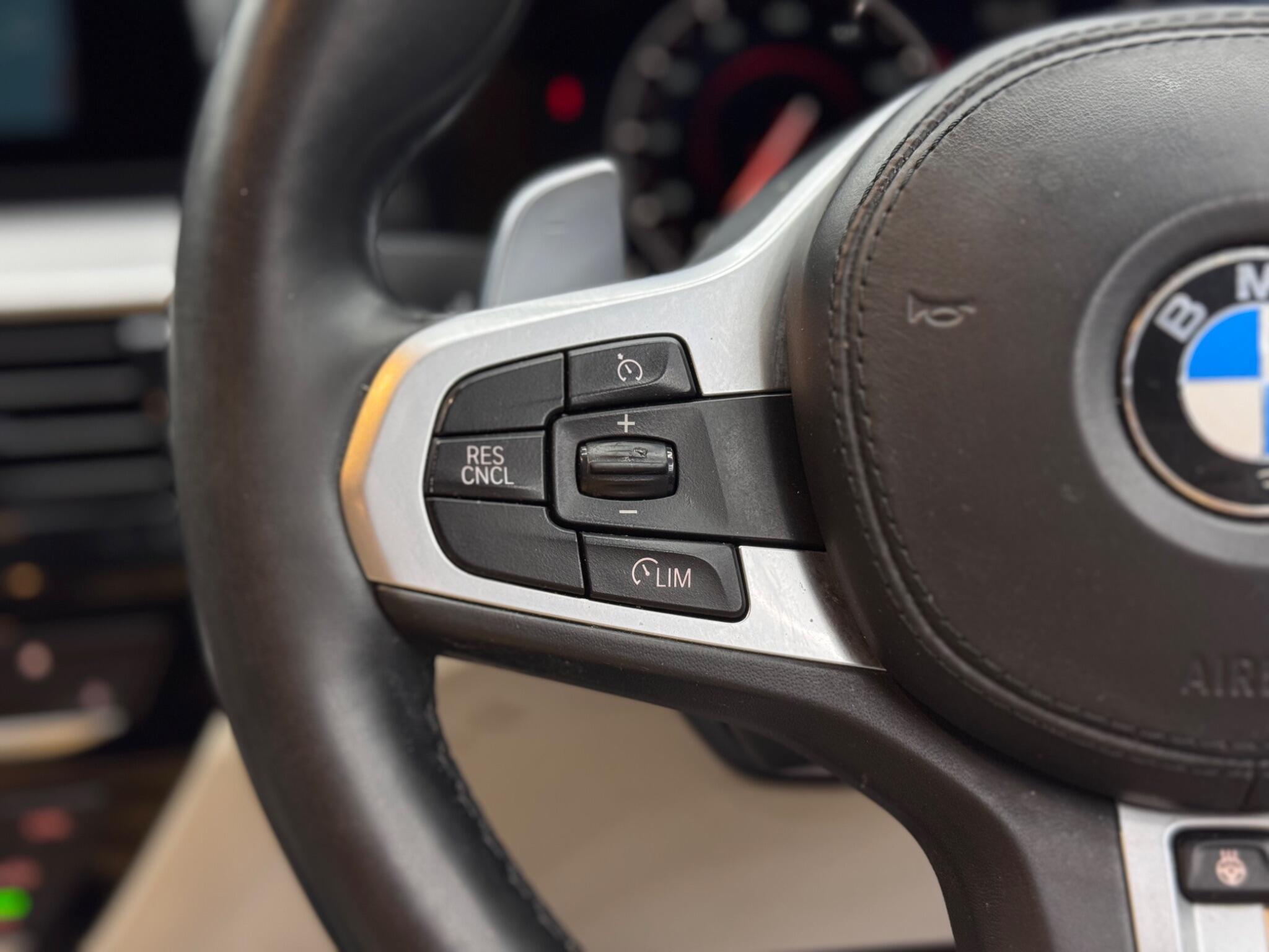 BMW 5 Series - Image 21