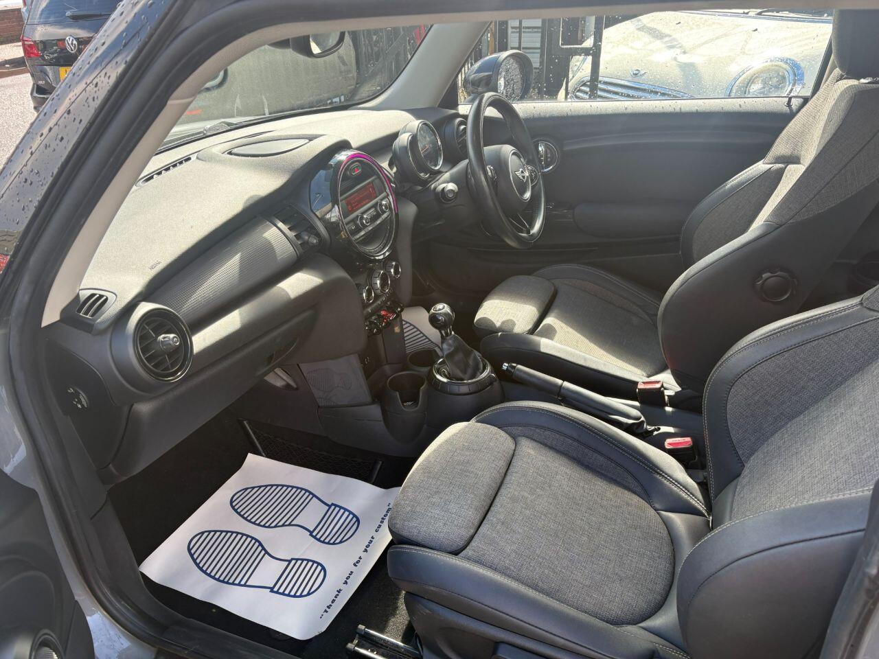 MINI Hatch - Image 14