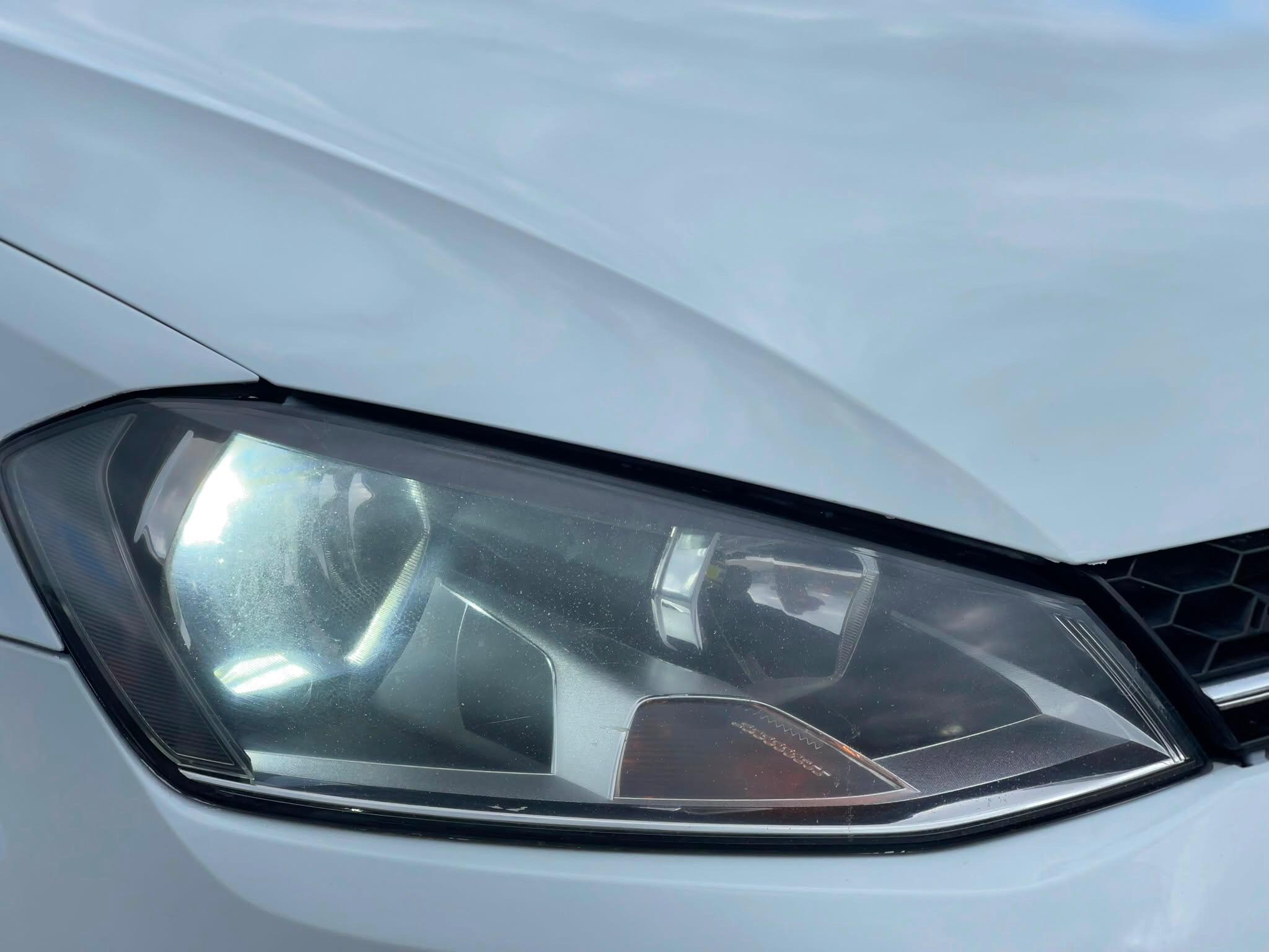 Volkswagen Golf - Image 11