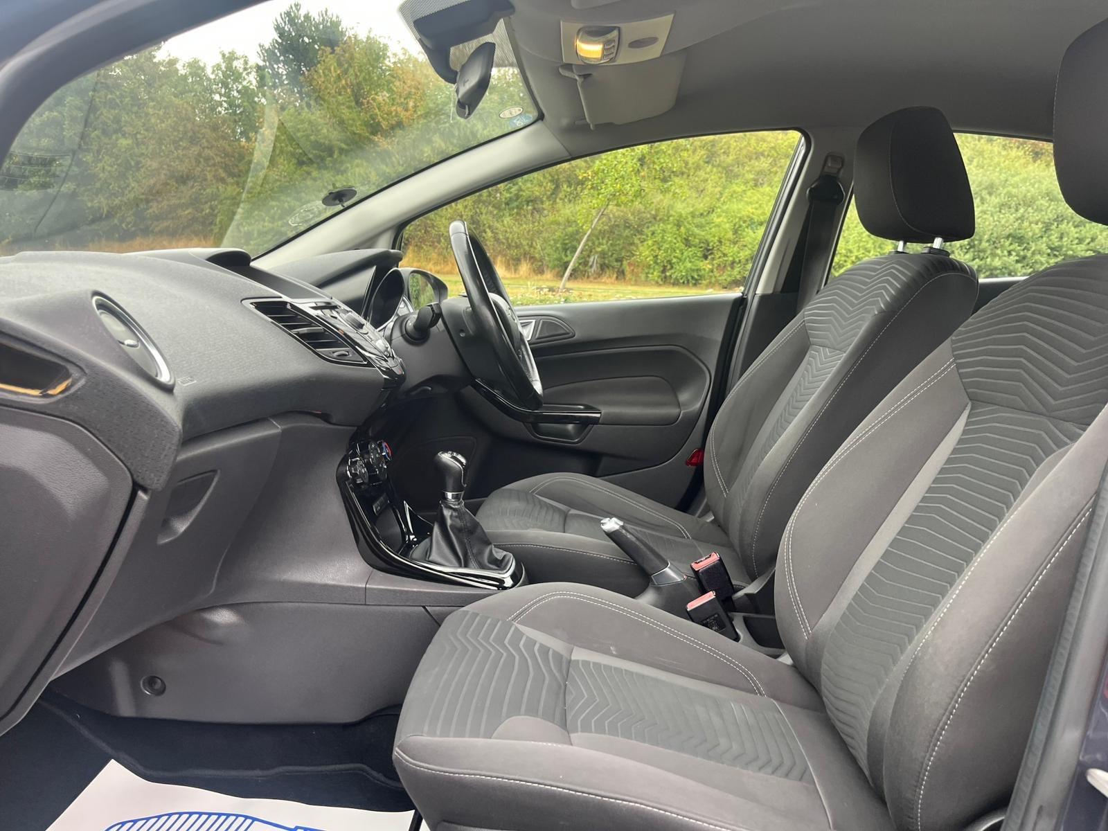 Ford Fiesta - Image 7