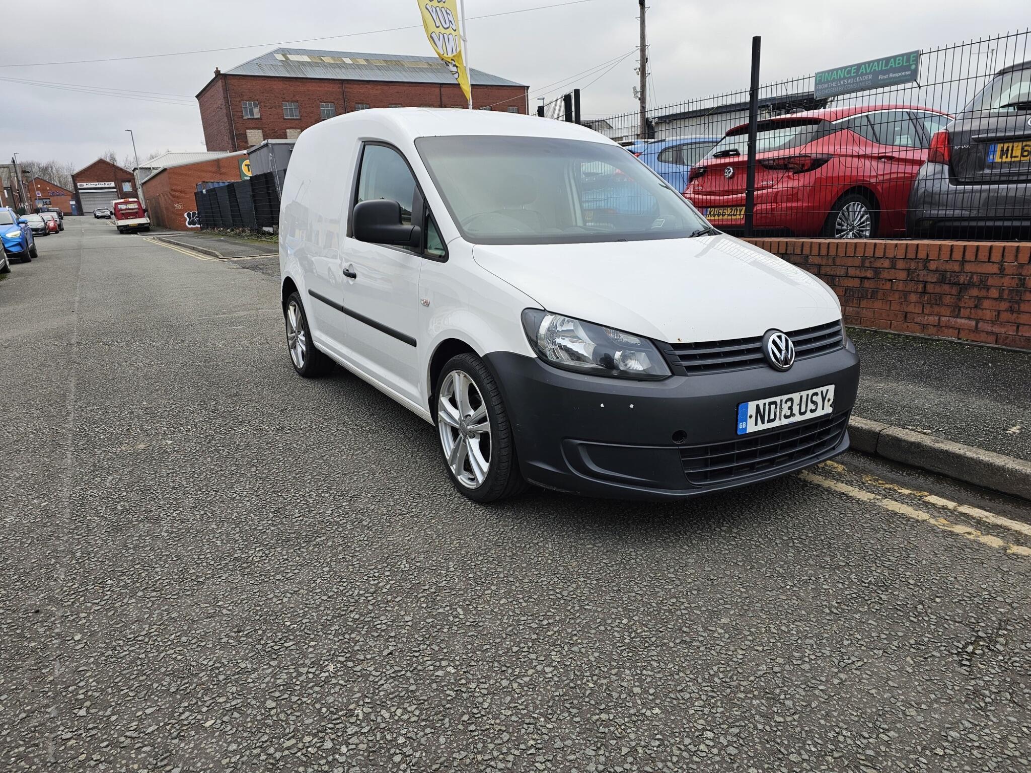 Volkswagen Caddy - Image 2