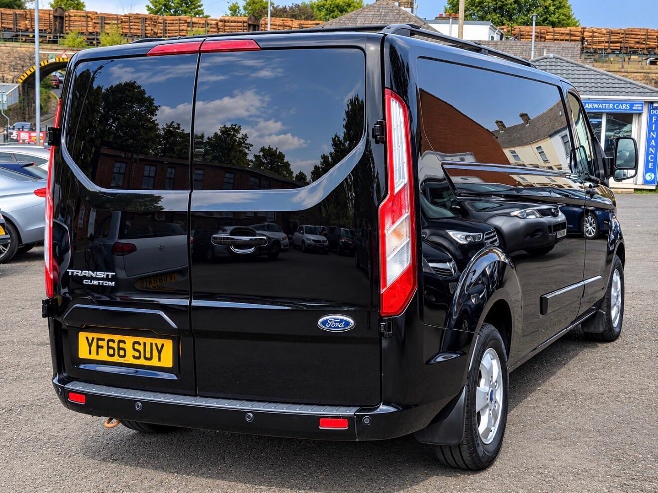 Ford Transit Custom - Image 5
