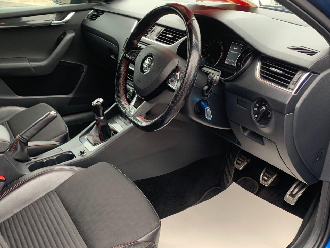 Skoda Octavia - Image 12