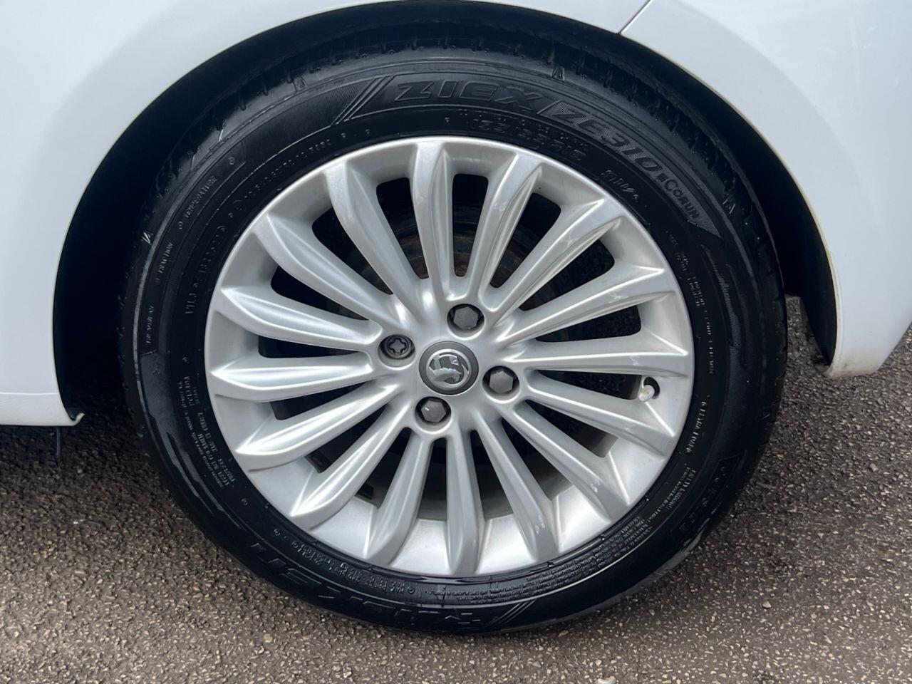 Vauxhall ADAM - Image 20