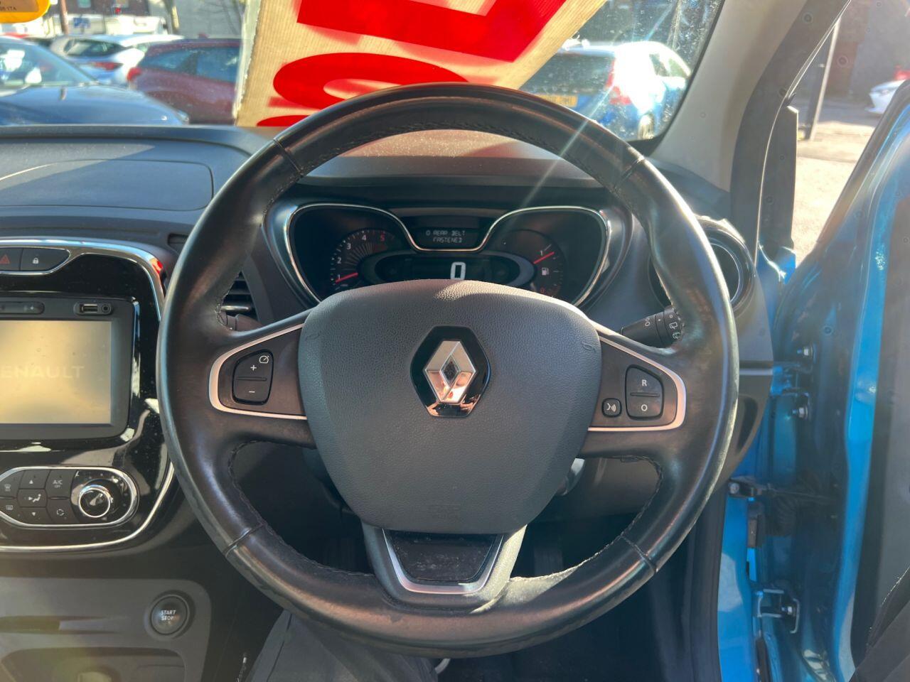 Renault Captur - Image 19