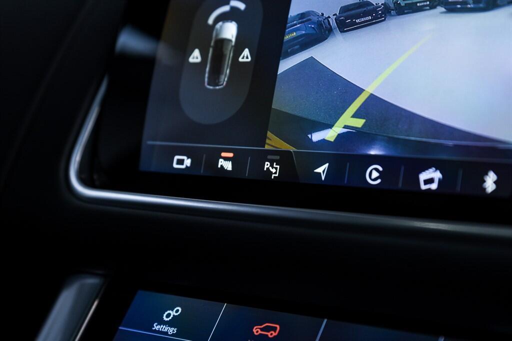 Land Rover RANGE ROVER SPORT - Image 30