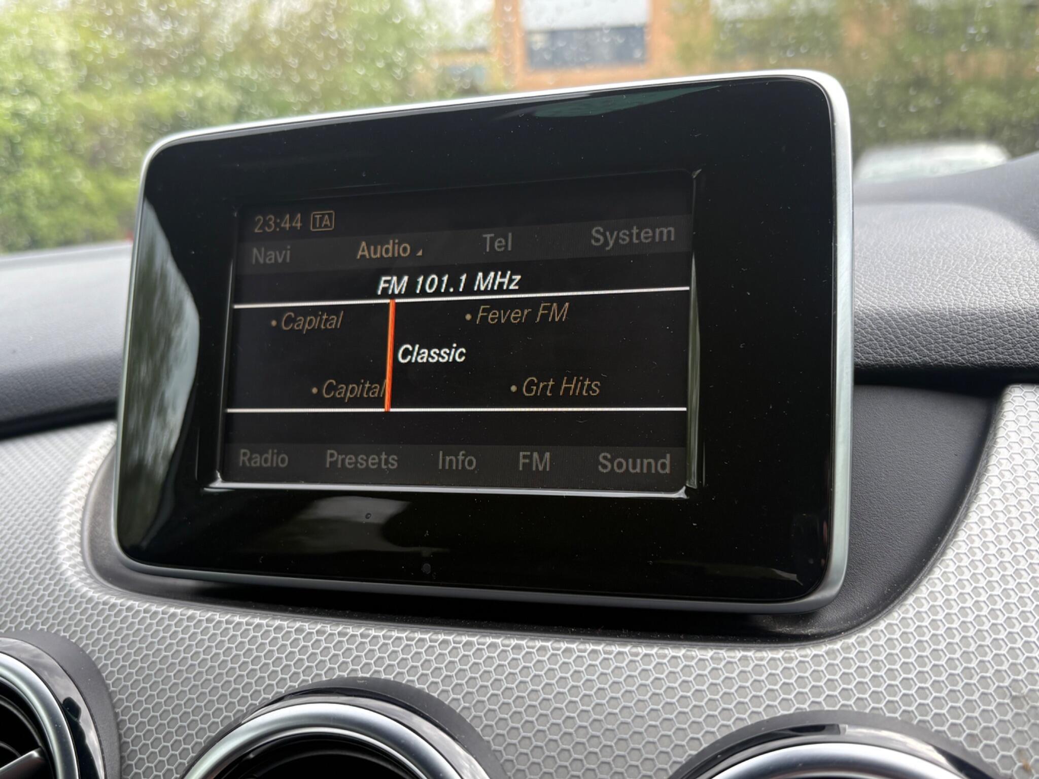 Mercedes B Class - Image 40