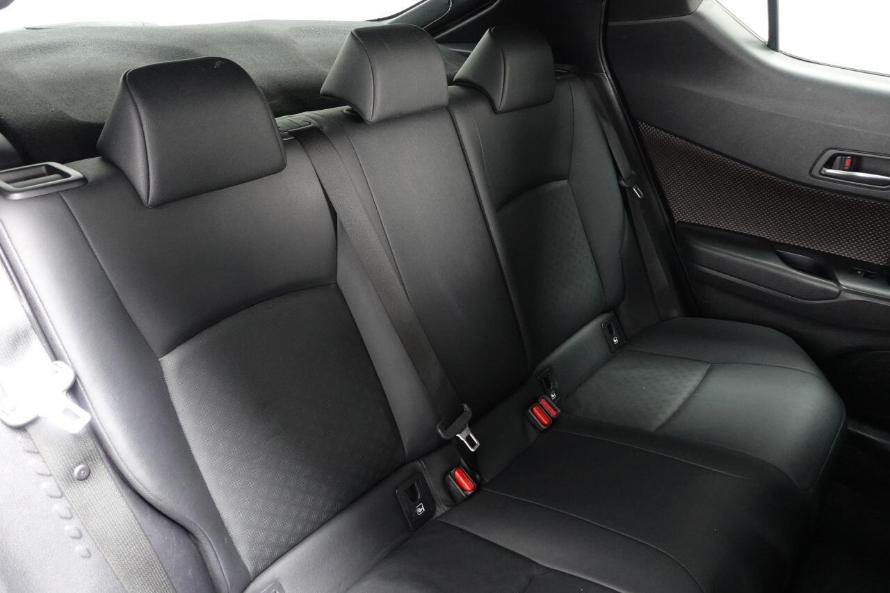 Toyota C-Hr - Image 18