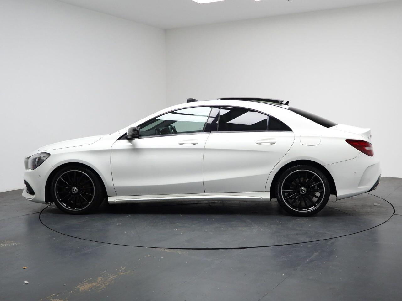 Mercedes-benz CLA - Image 8