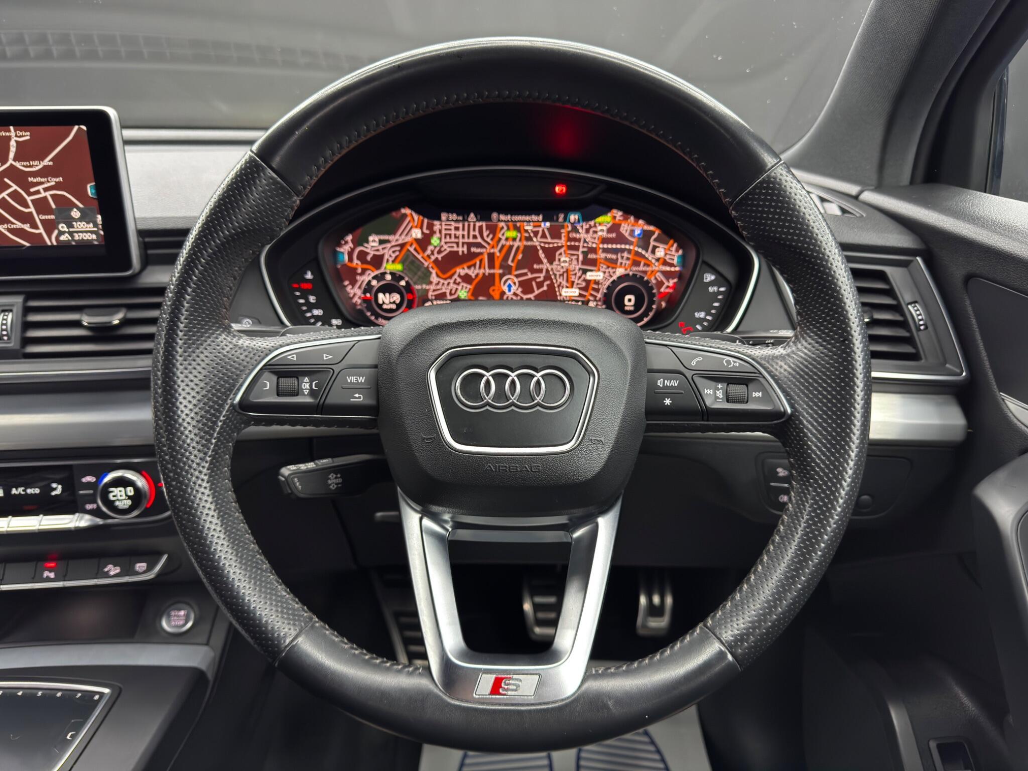 Audi Q5 - Image 19